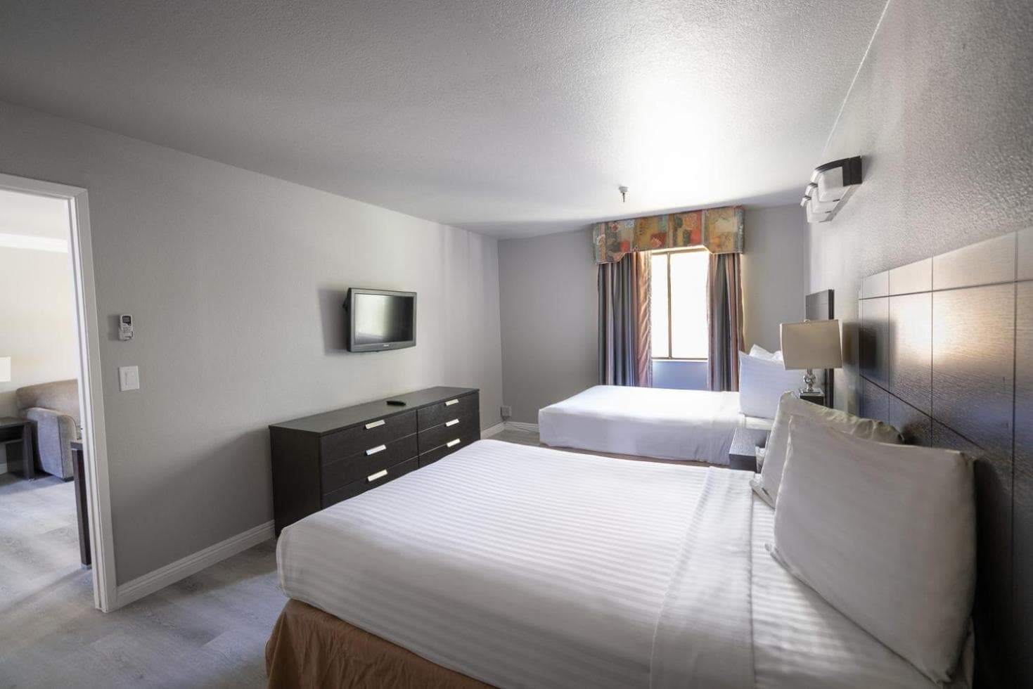 Alexis Park All Suite Resort — 10