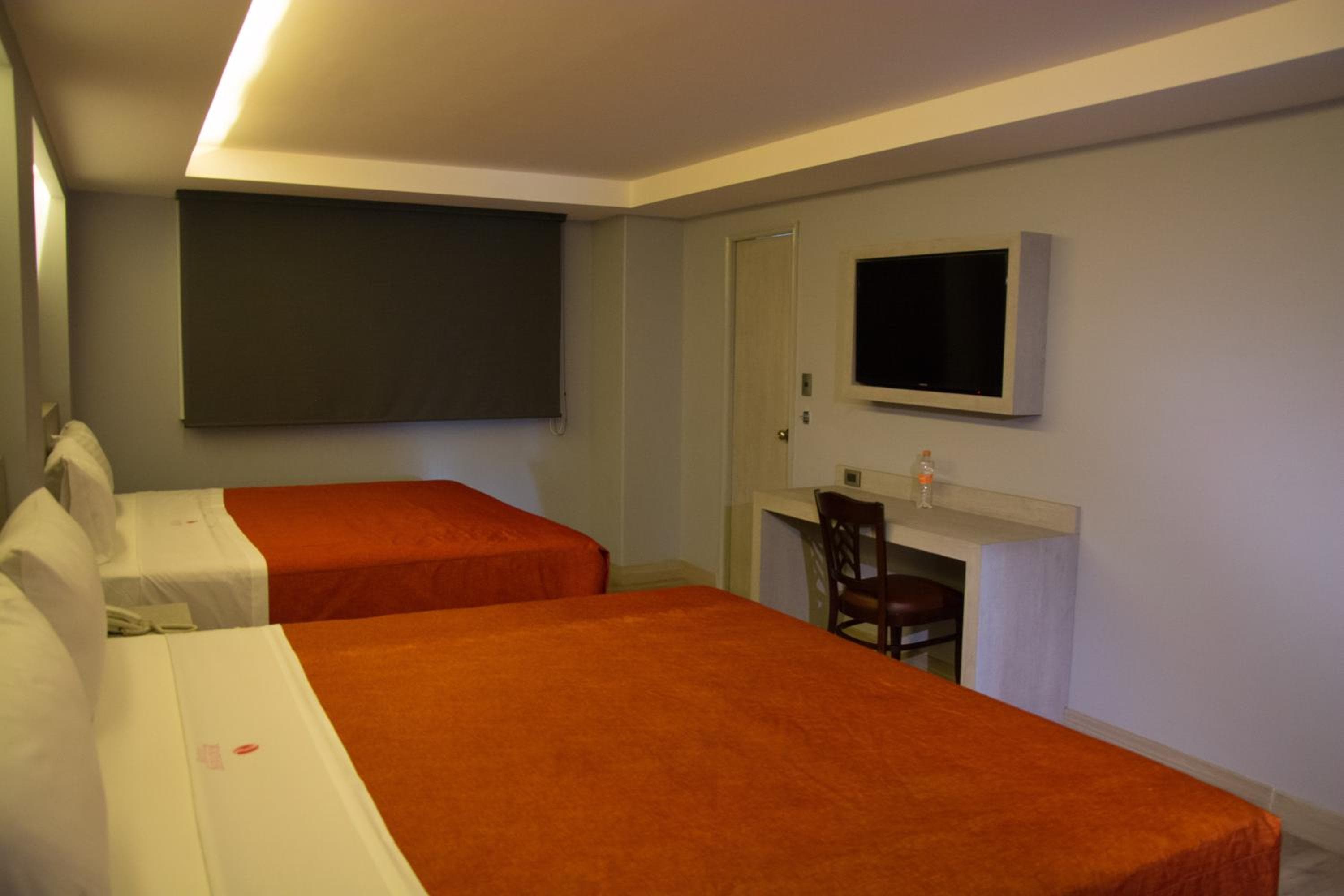 Hotel El Senator — 29