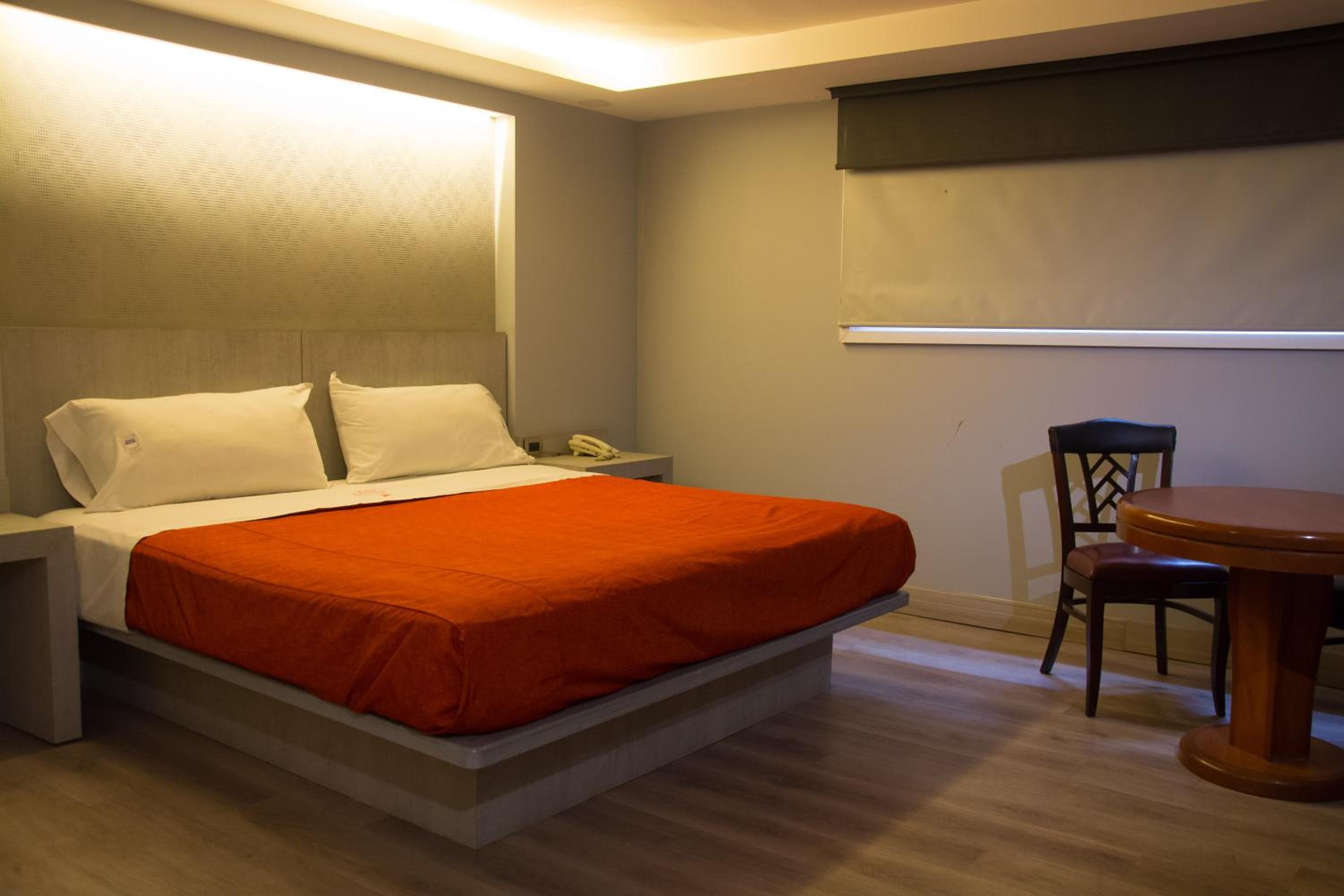 Hotel El Senador — 24