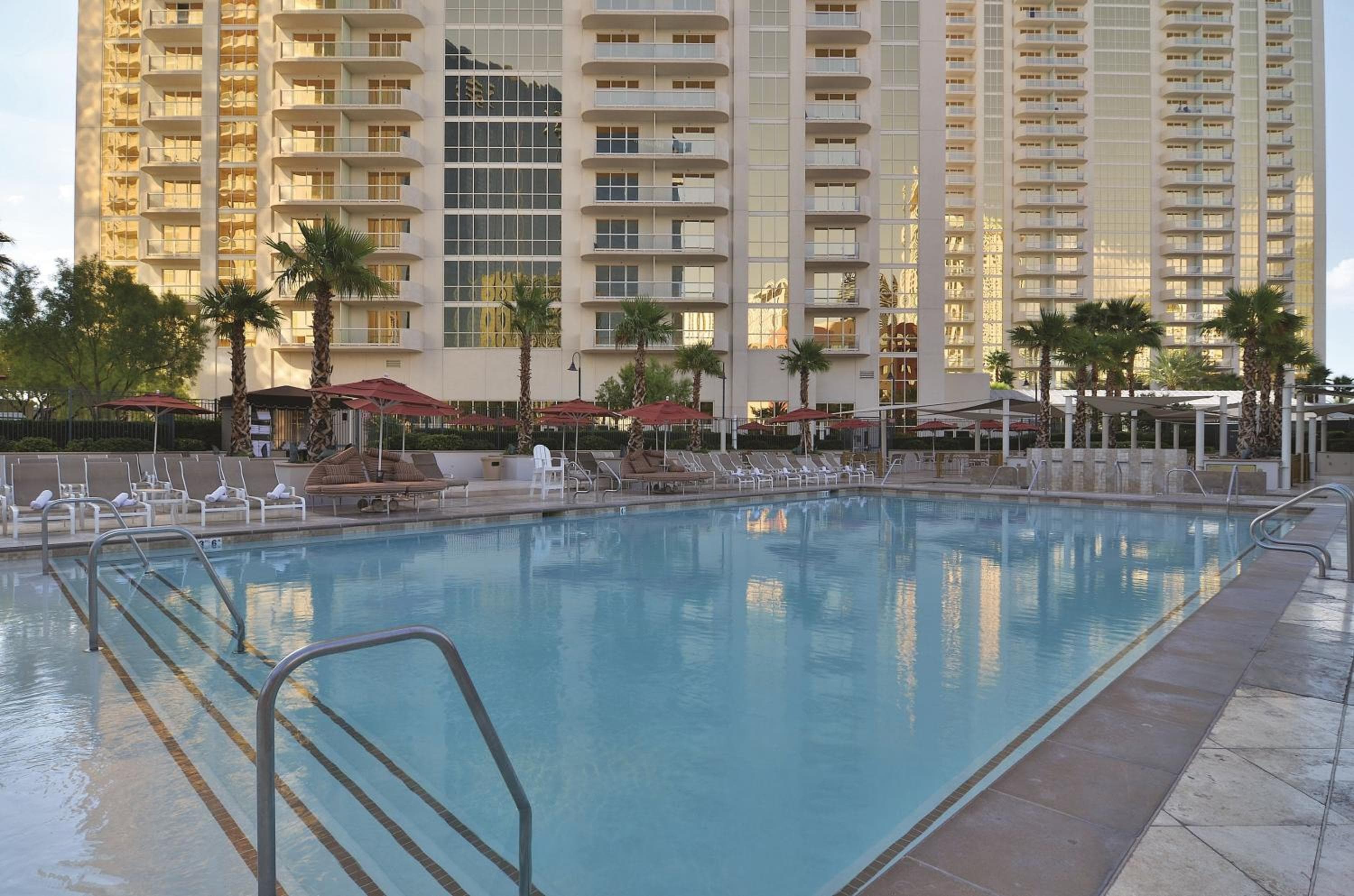 La firma en MGM Grand - Todas las suites — 24