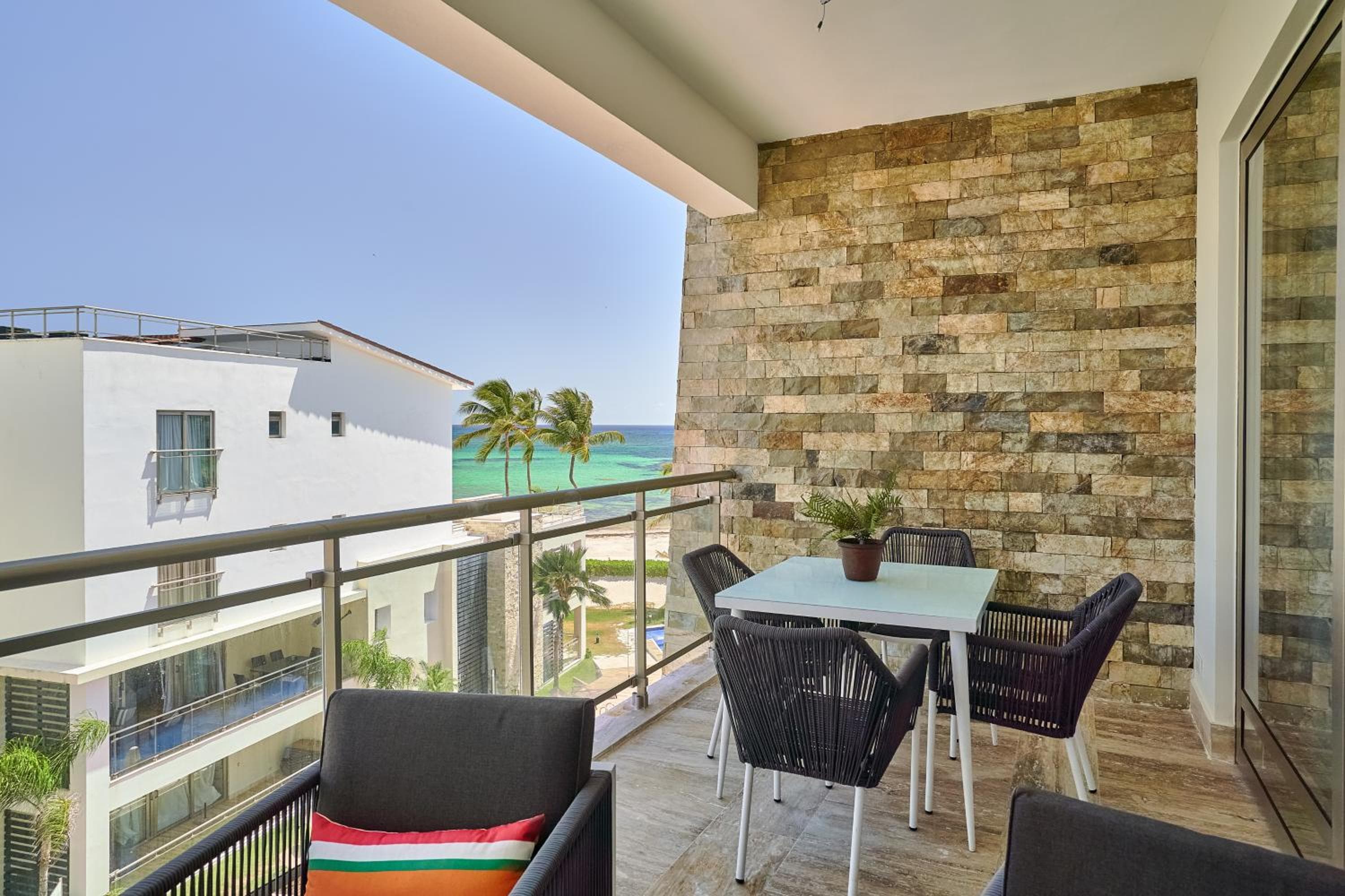 Costa Atlantica Punta Cana - Strandurlaub Apartments — 19