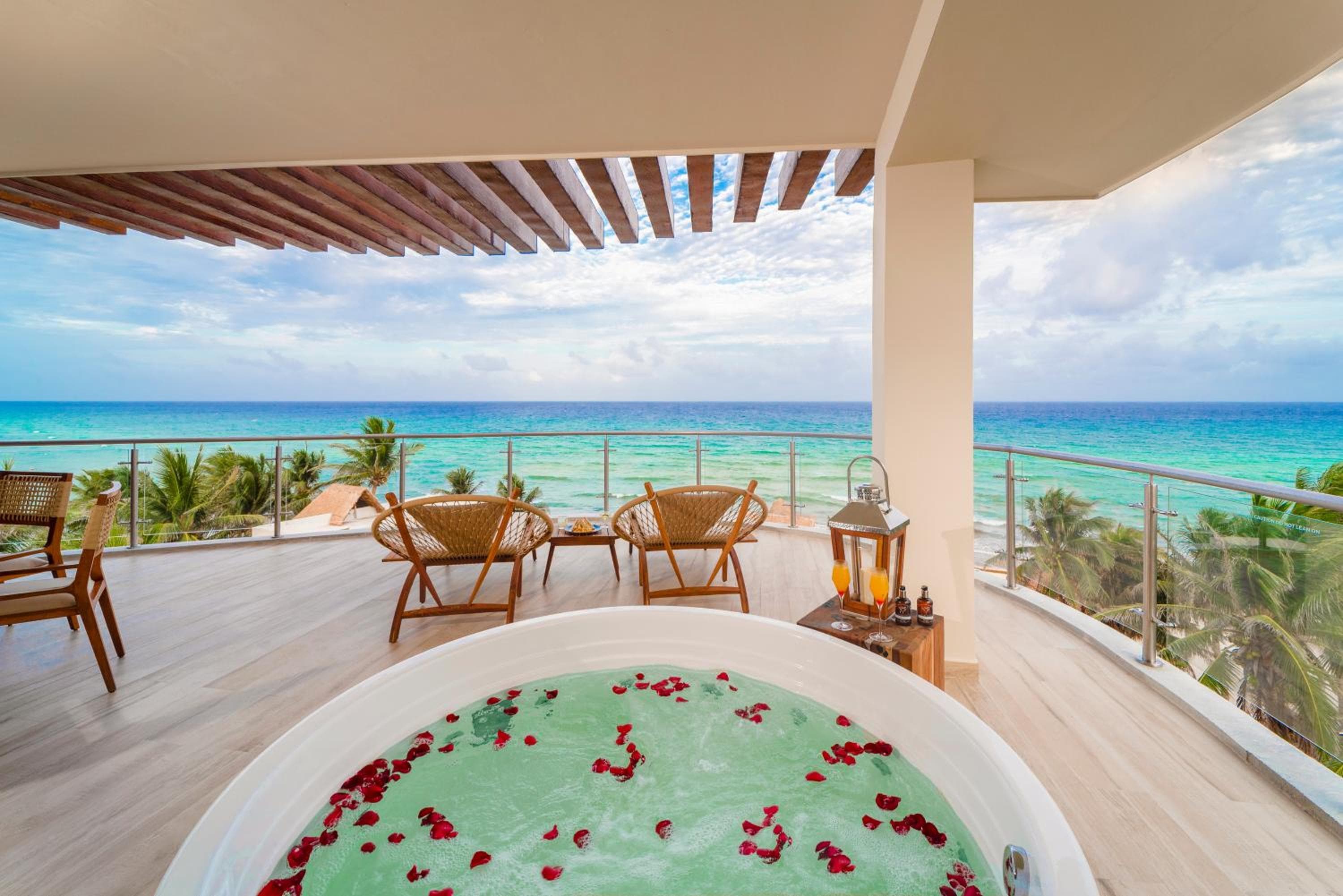 Mvngata Beach Hotel — 16