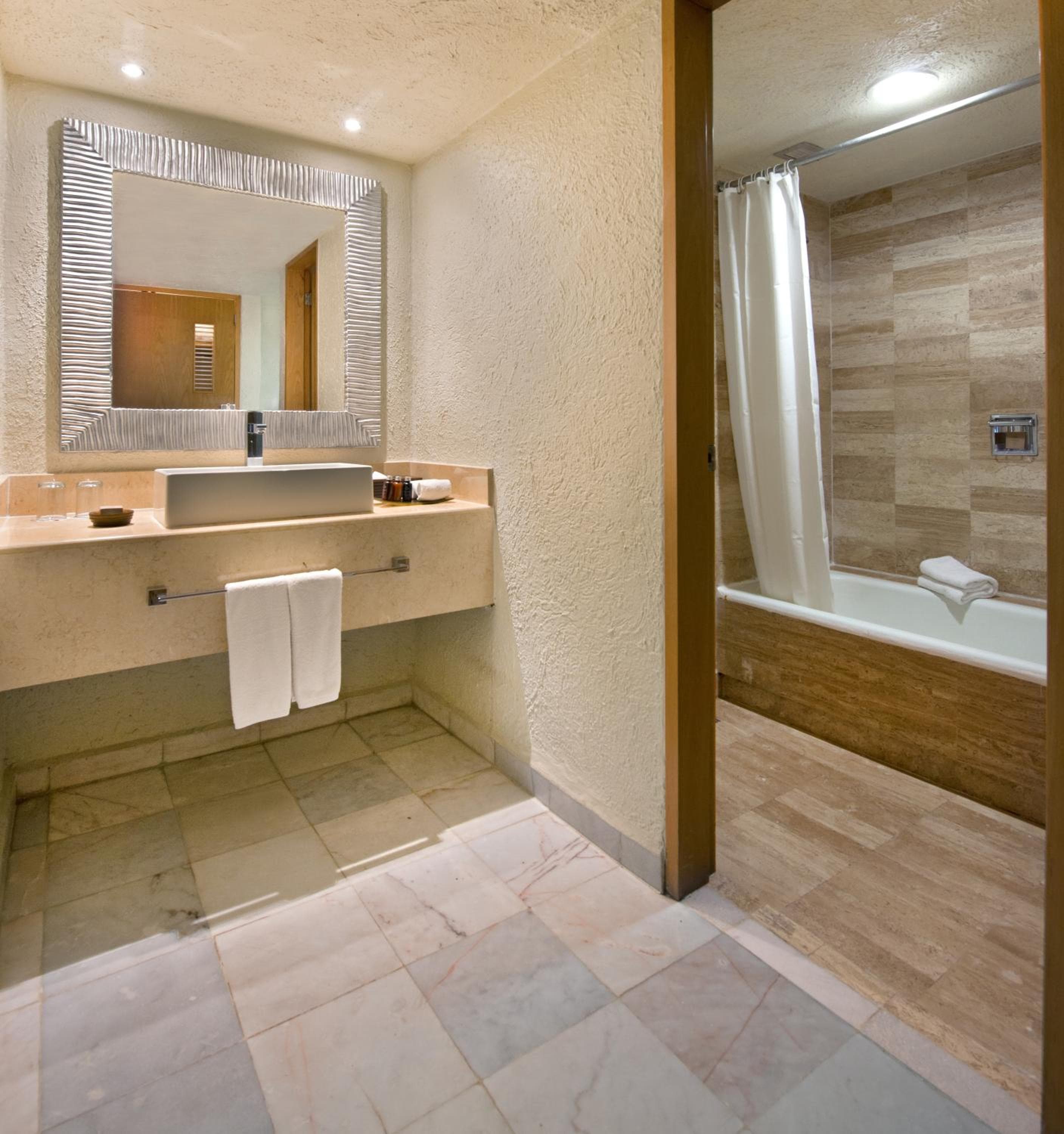 Park Royal Beach Cancun - All Inclusive — 27
