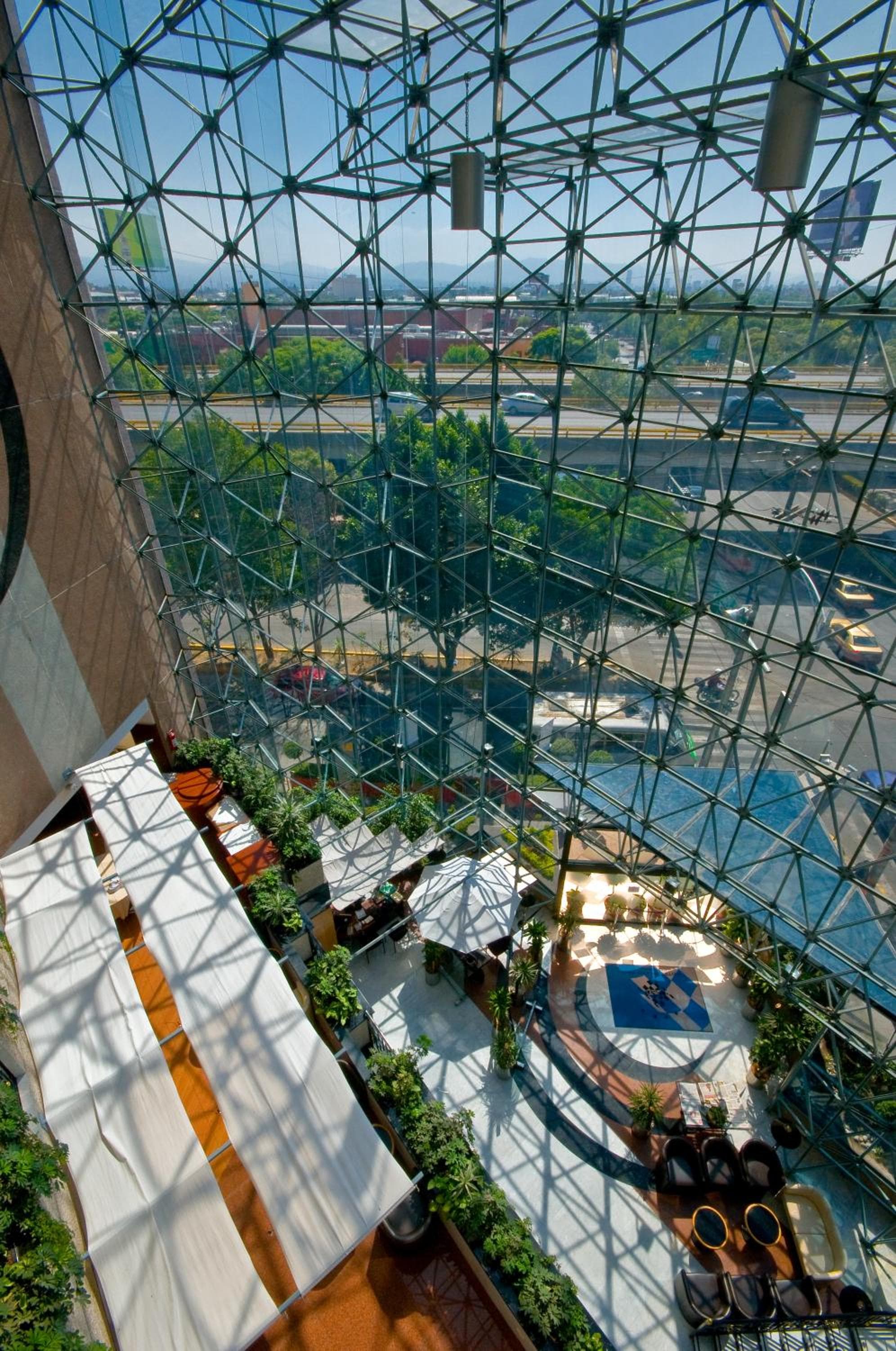 WeEnjoy Hotels Aeropuerto CDMX — 8