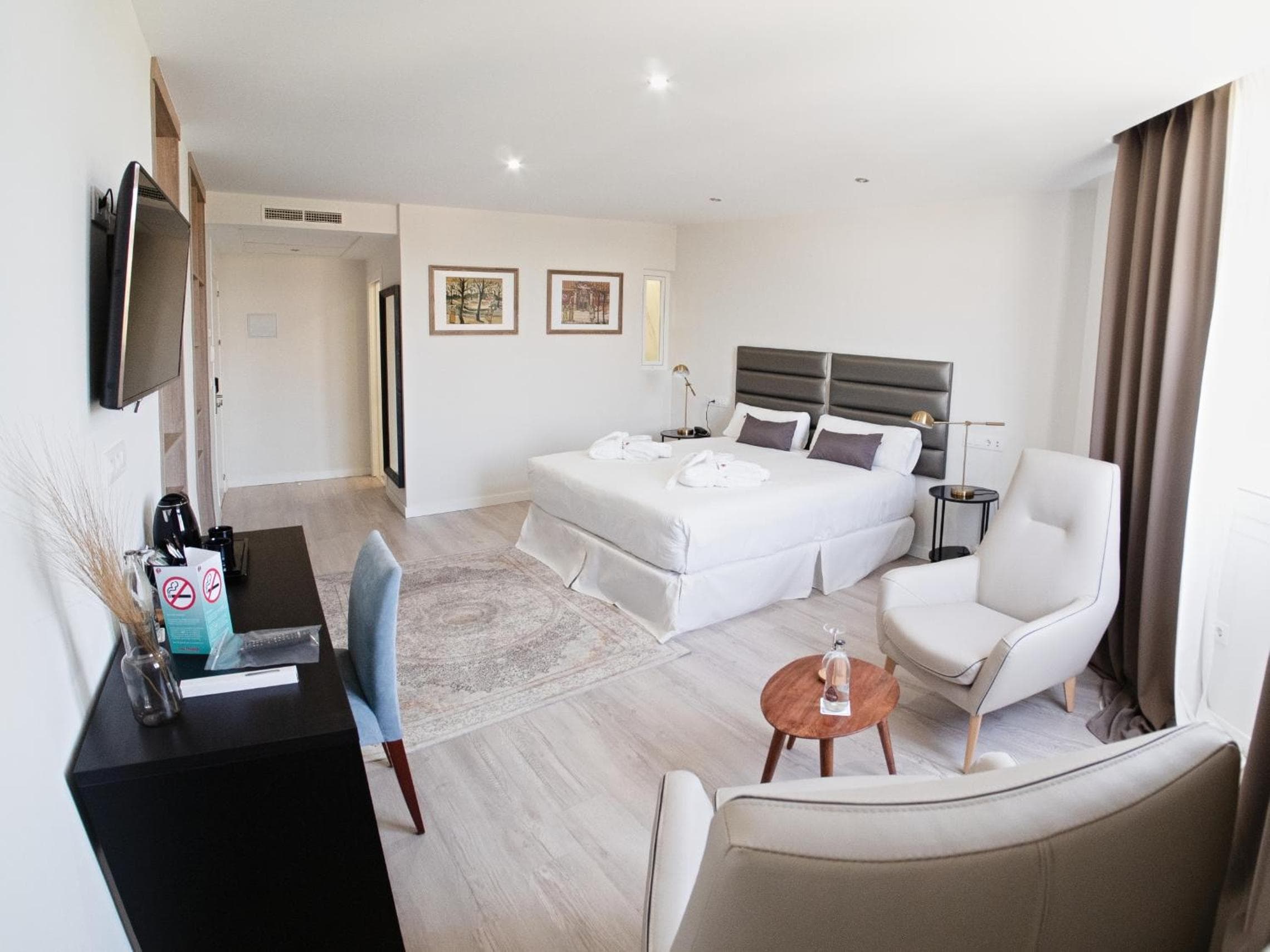 Hotel Pasarela — 13