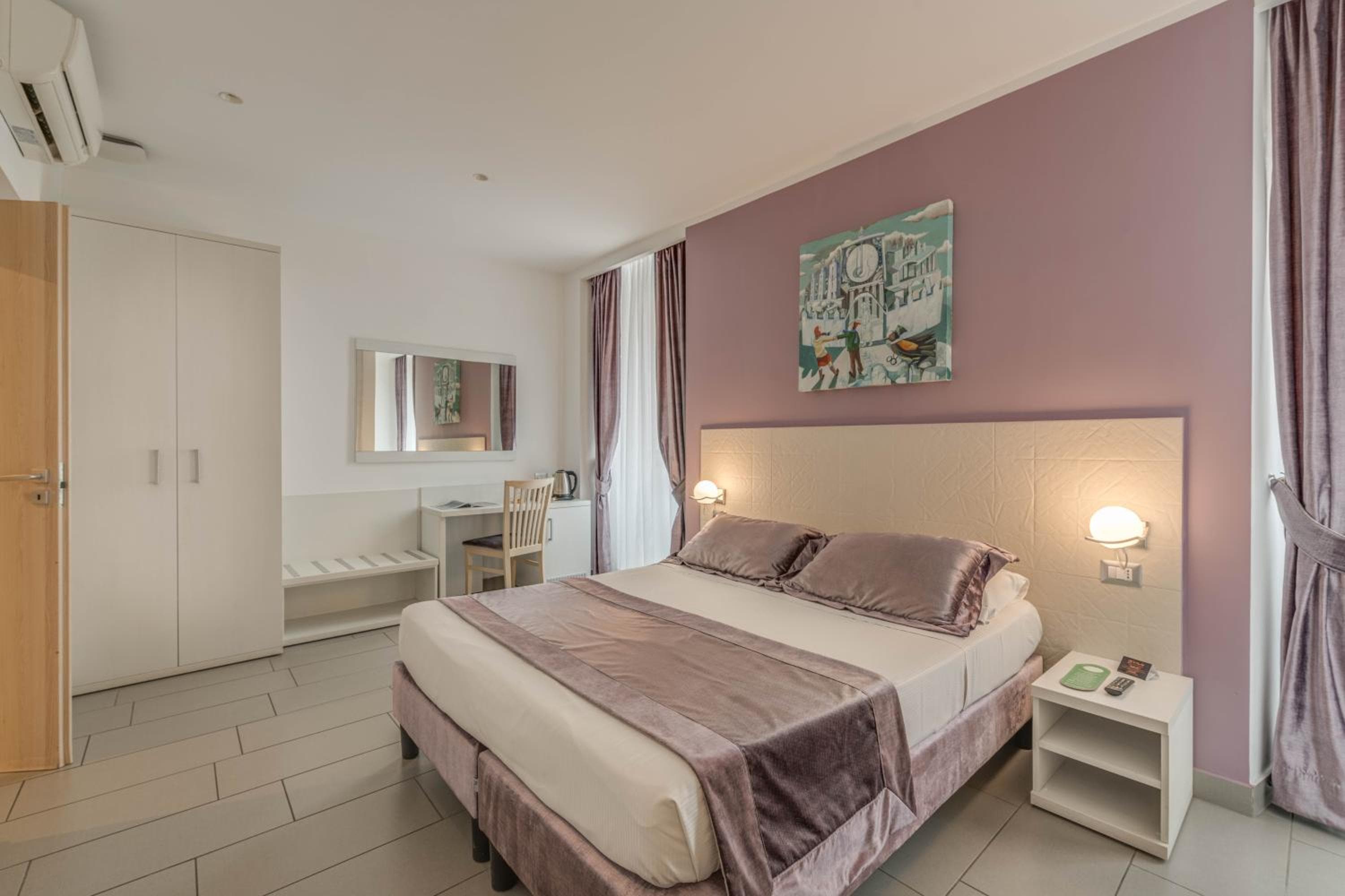Trevi Palace Hotel — 13