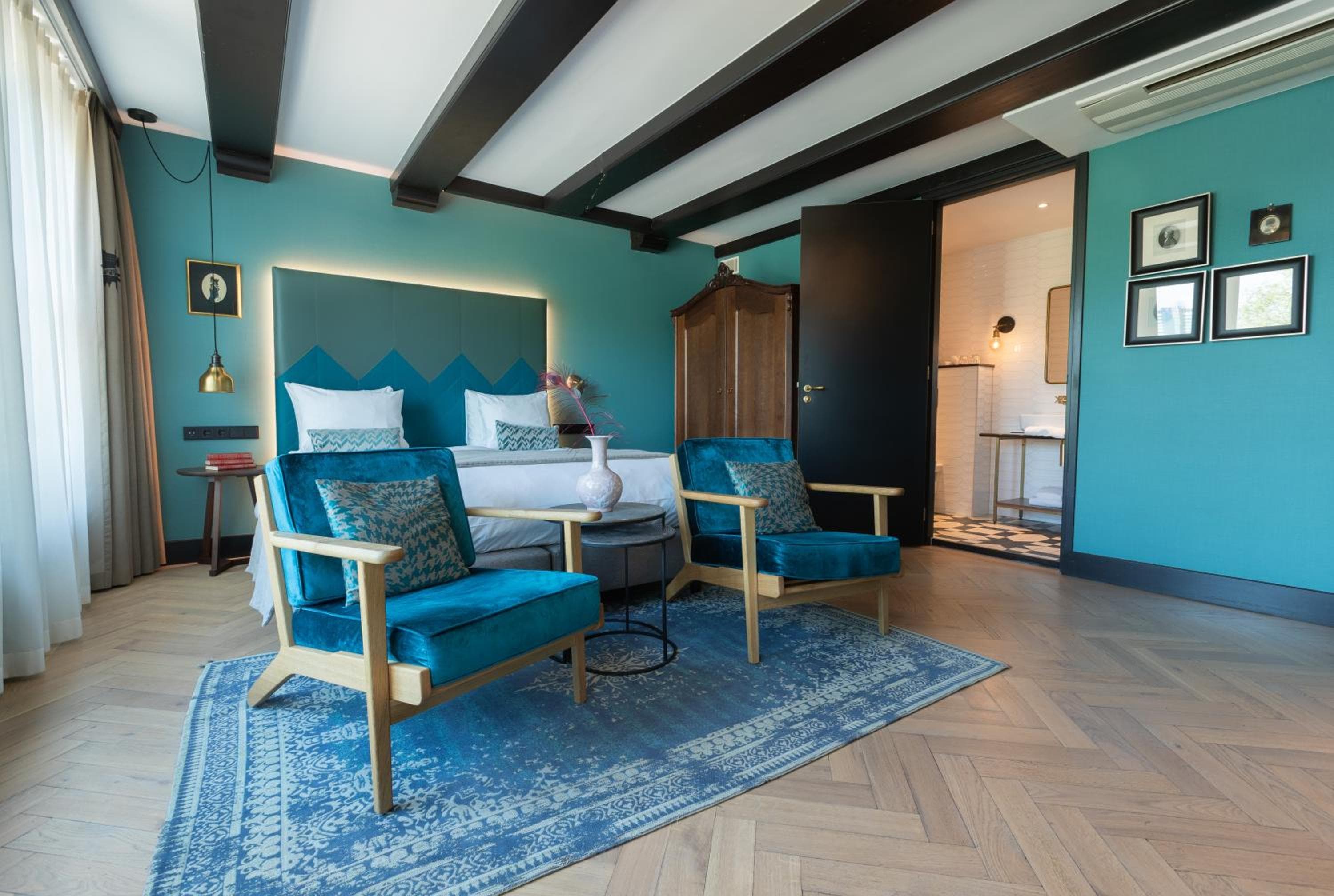 El hotel de Hendrick — 5