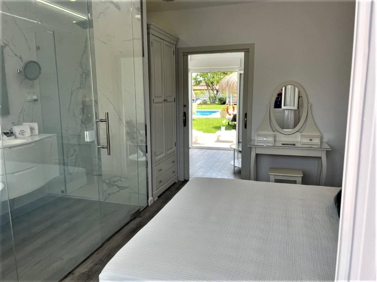Hotel Malaga Picasso — 5