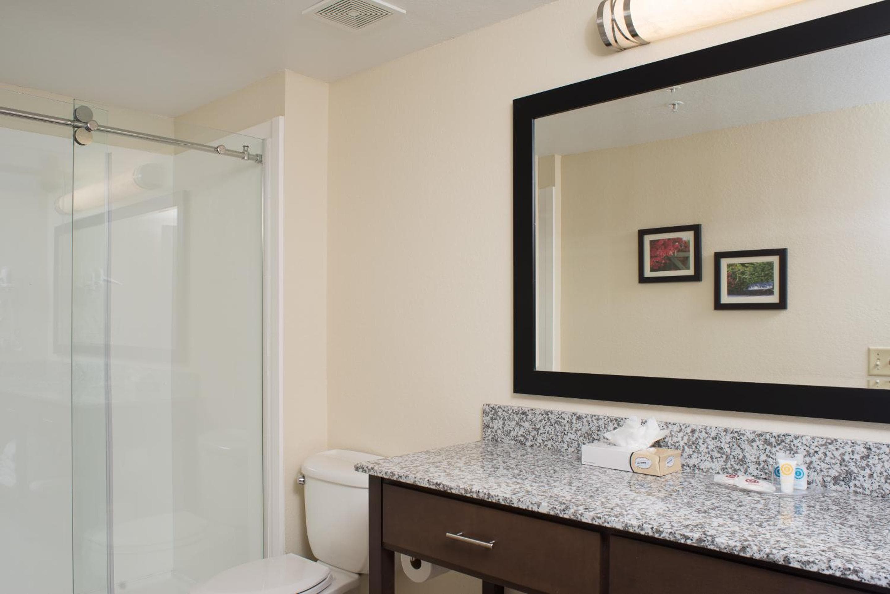 Comfort Suites Maingate East — 19