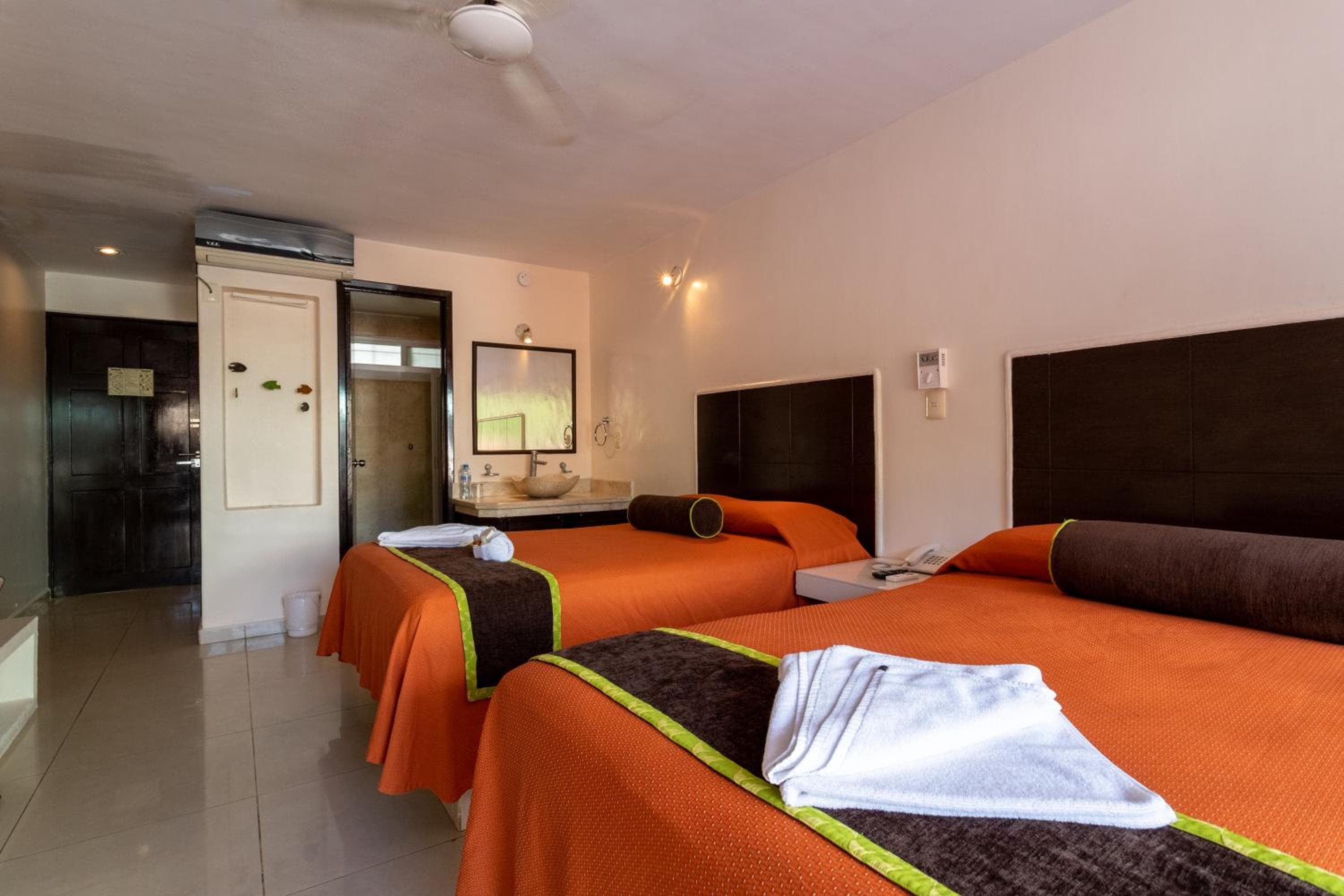 Kay Hotel — 18