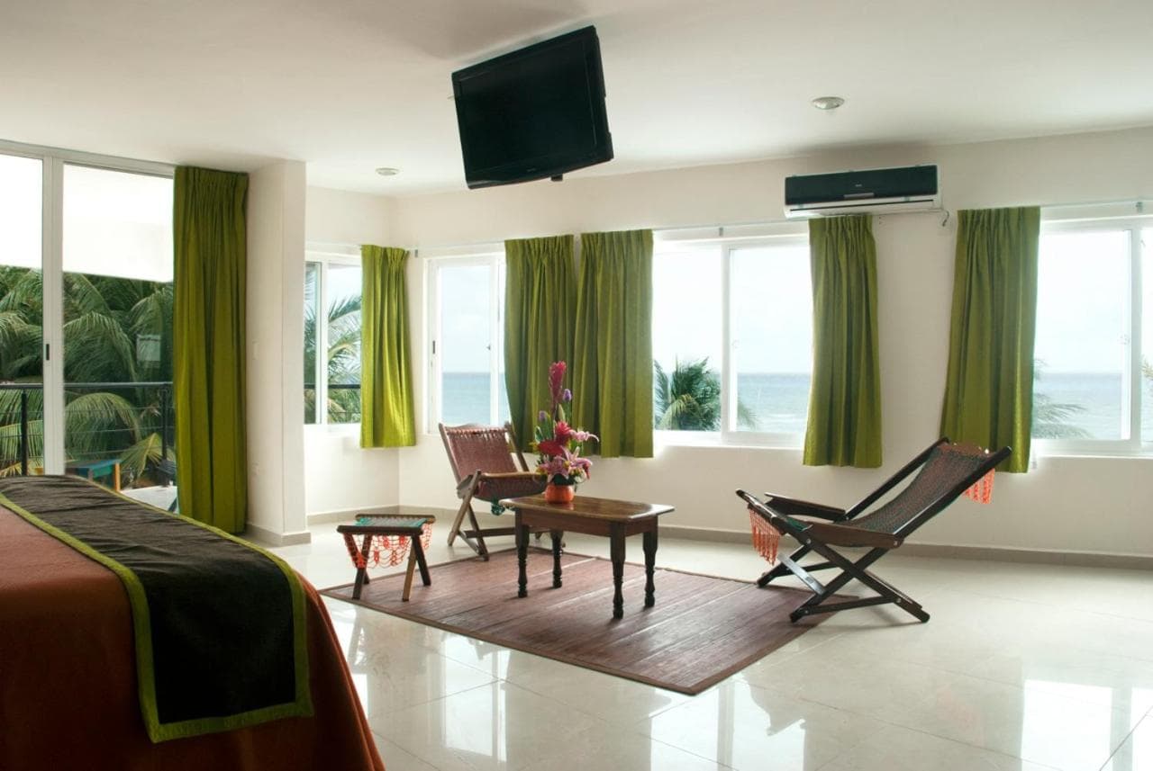 Kay Hotel — 11