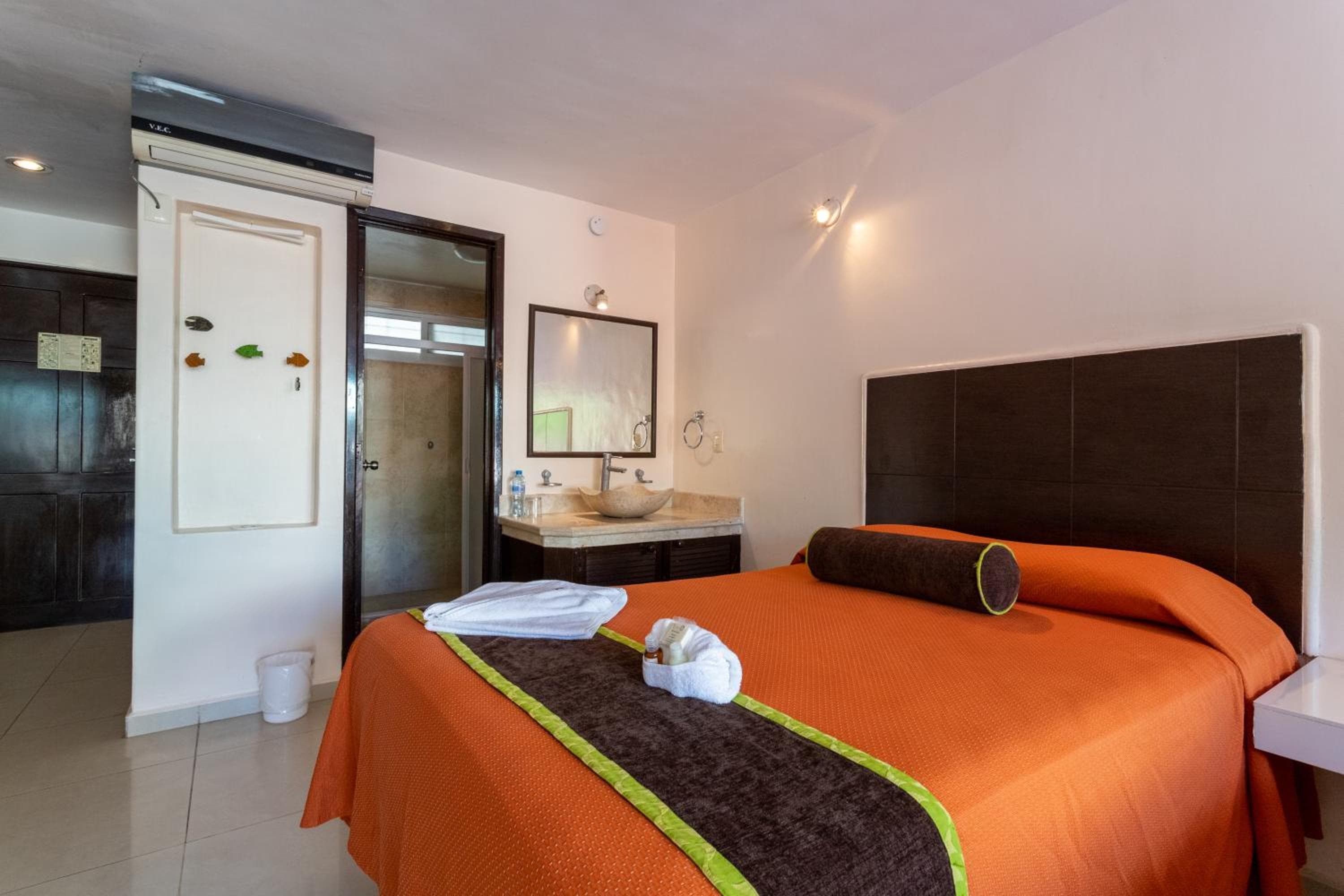 Kay Hotel — 7