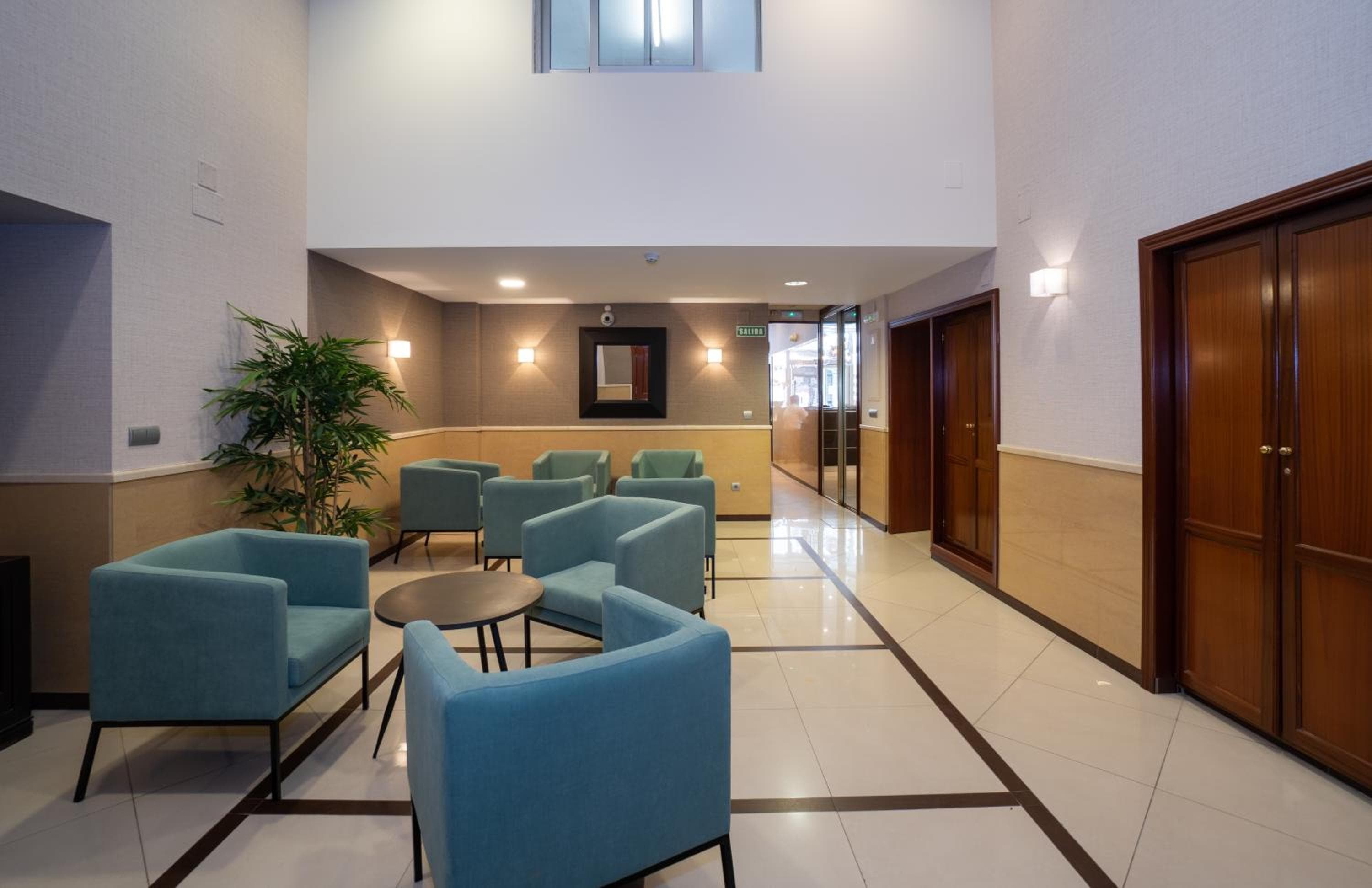 Hotel Sur Málaga — 5