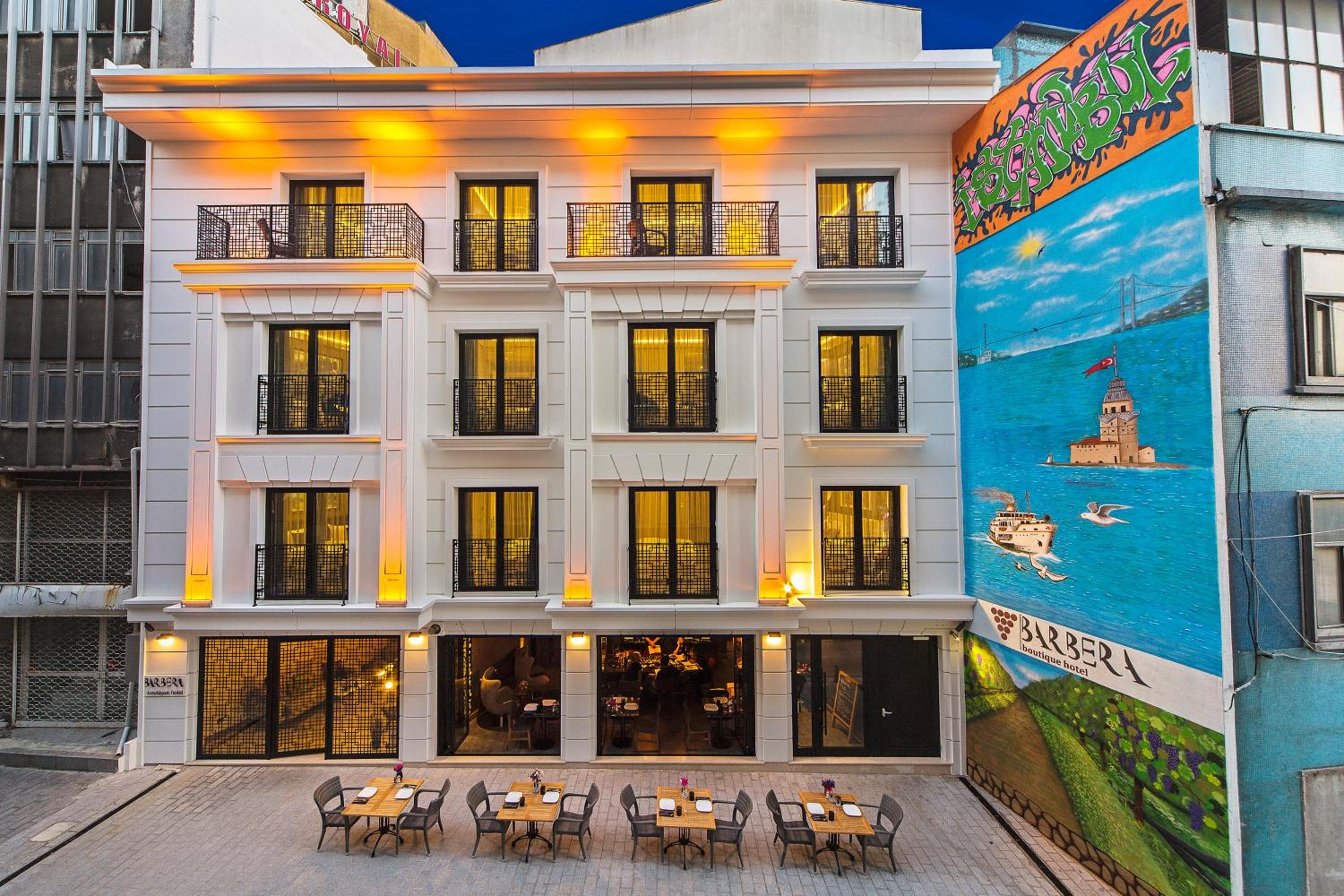 Barbera Hotel — 1
