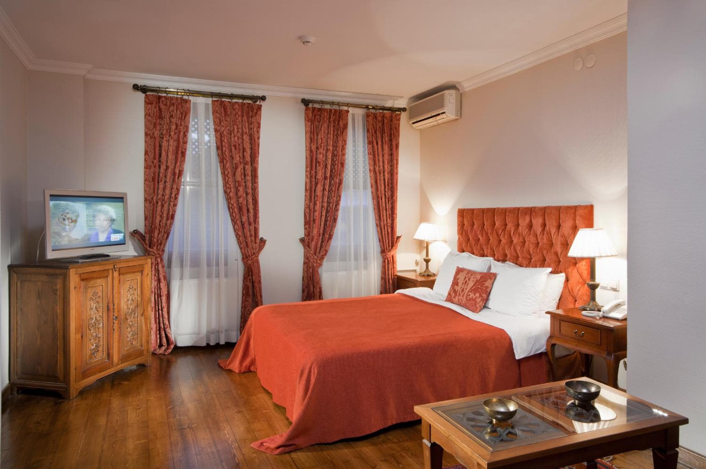 Hotel Sari Konak — 12