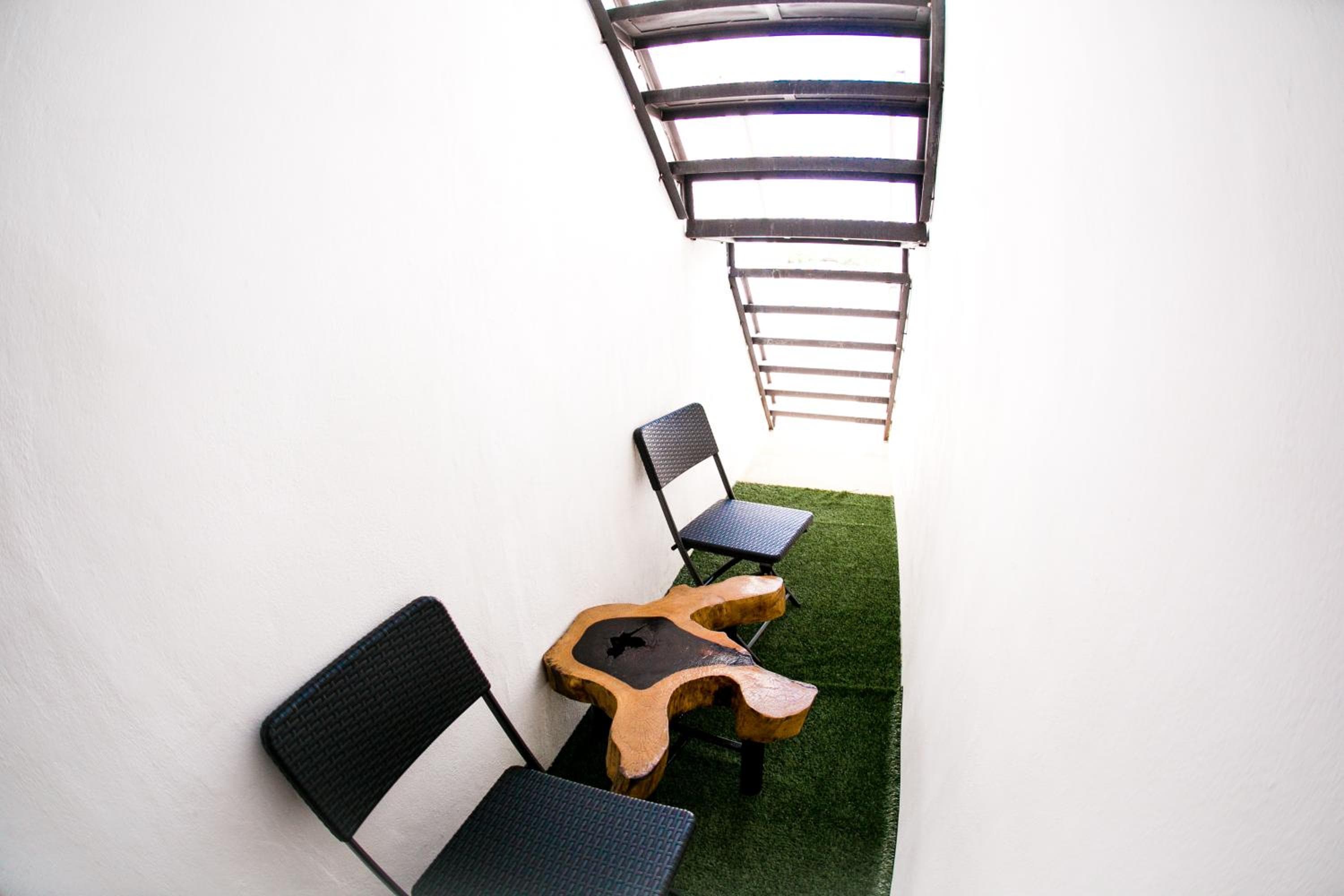 Maui Hostels Playa del Carmen — 9