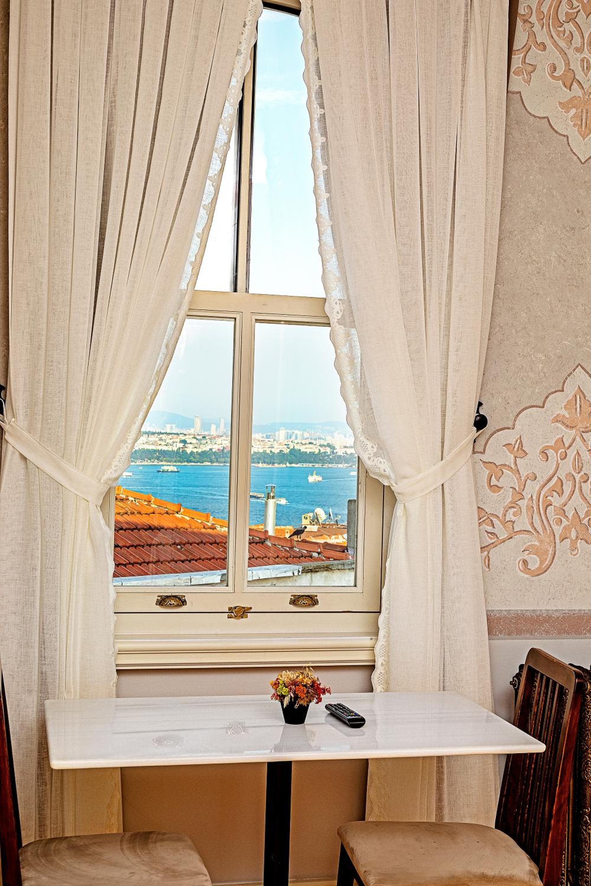 Hotel Meroddi Barnathan — 3