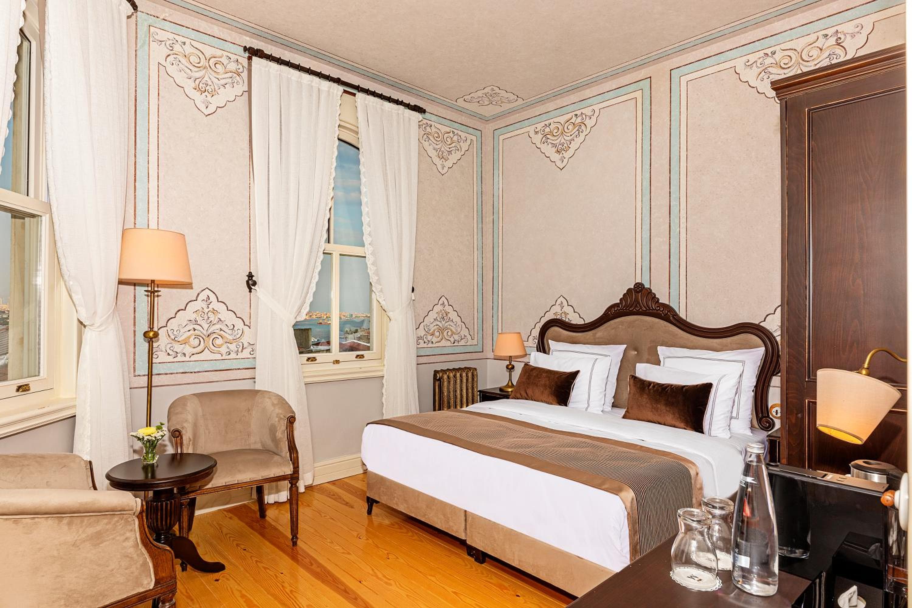 Hotel Meroddi Barnathan — 13