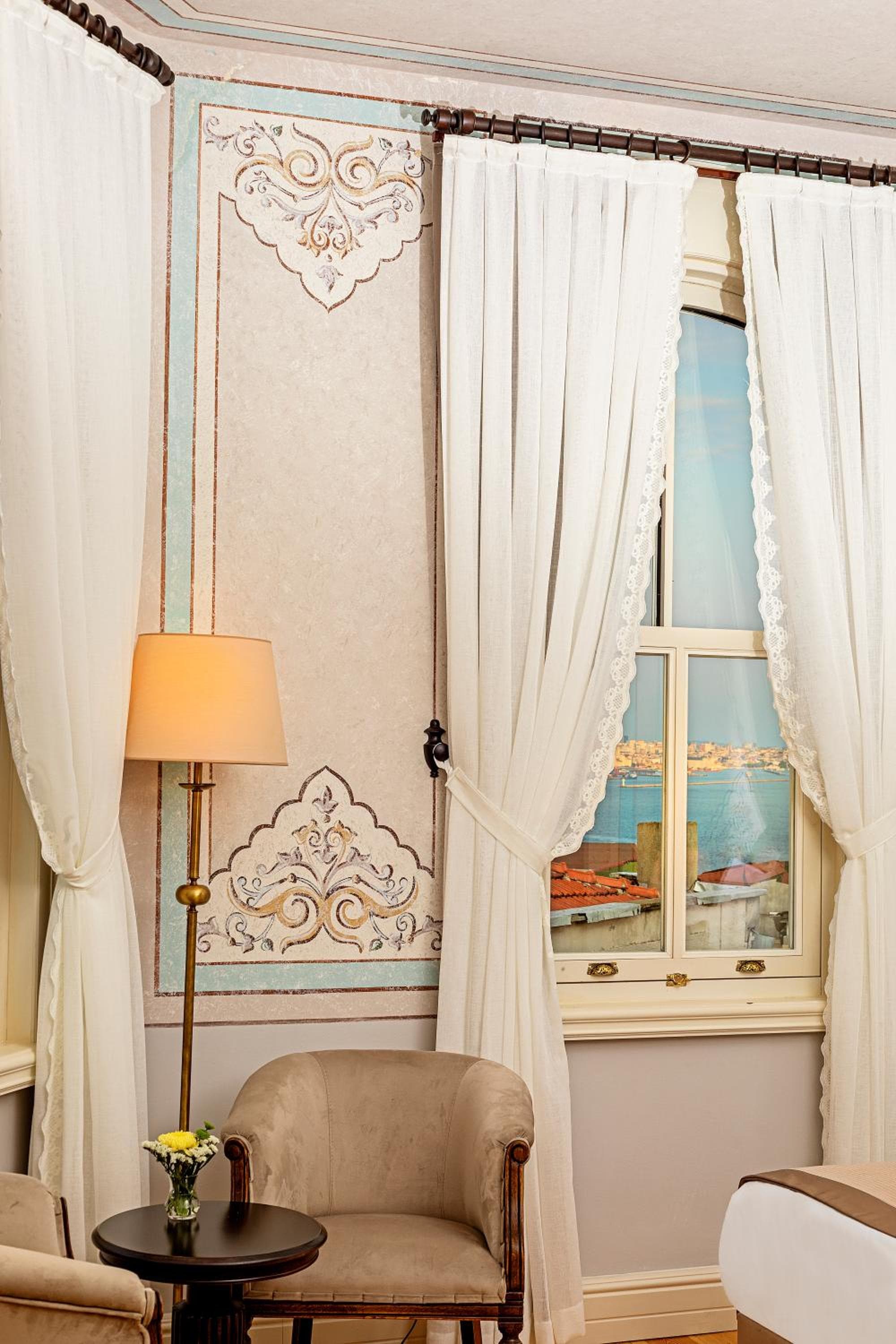 Hotel Meroddi Barnathan — 16