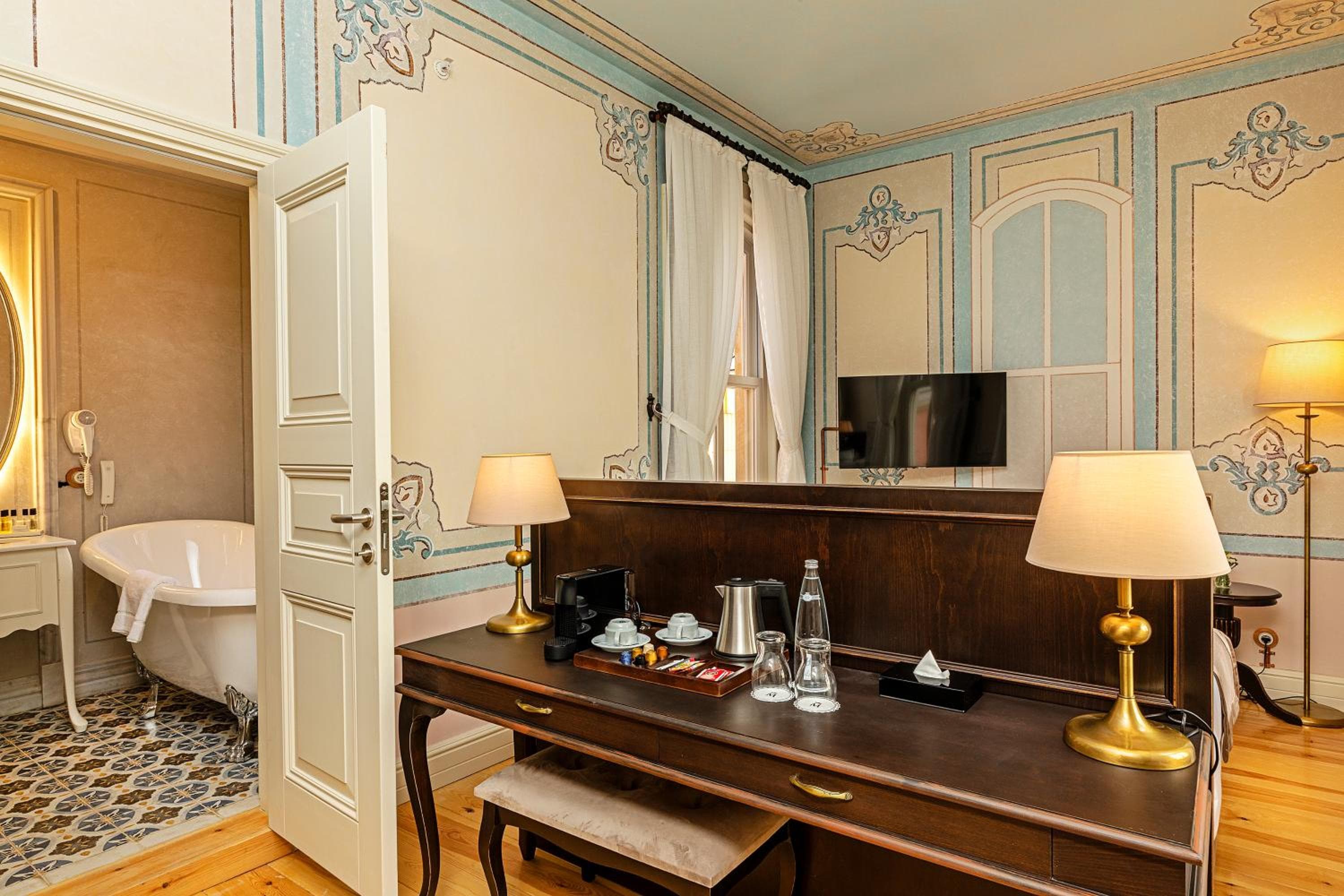Hotel Meroddi Barnathan — 14