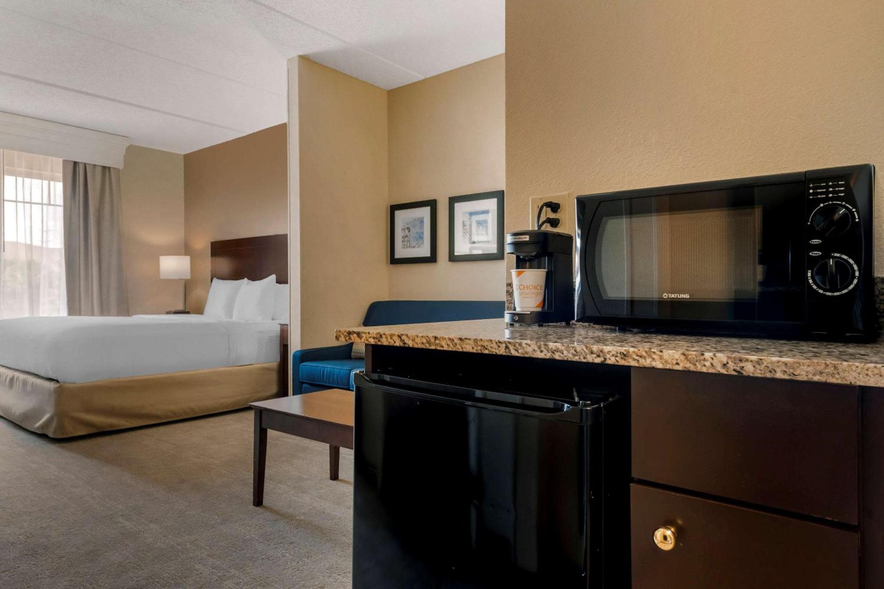 Comfort Suites cerca de Universal Orlando Resort — 28