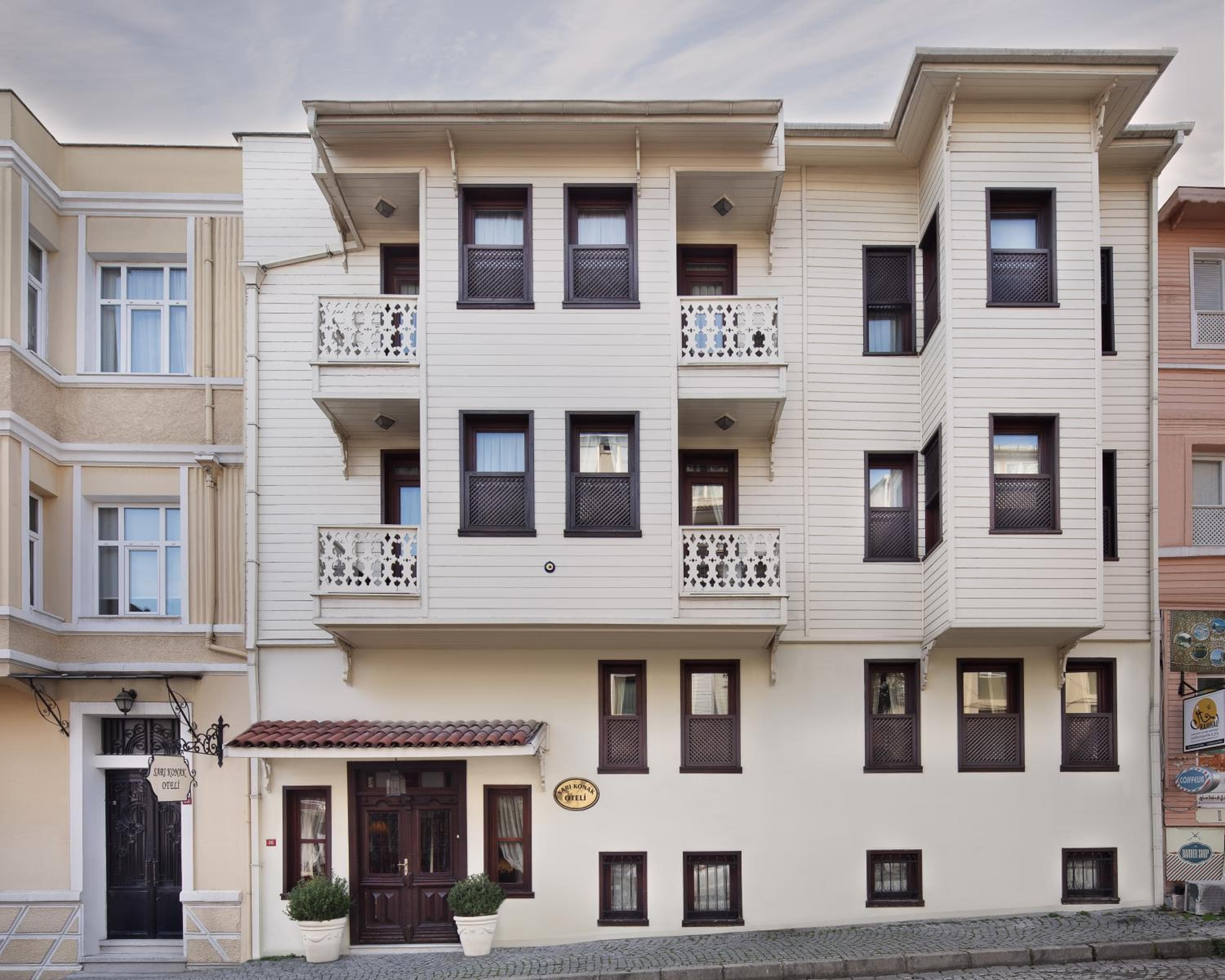 Hotel Sari Konak — 1
