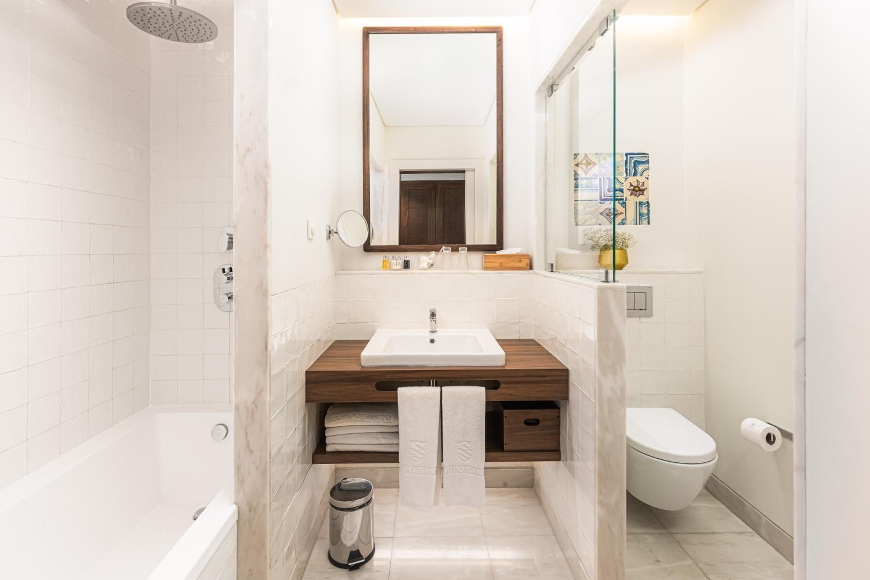 Corpo Santo Lisbon Historical Hotel hotel, Largo do Corpo Santo, no 25, 1200-129 Lisboa, Lisbon, Portugal — photo 37