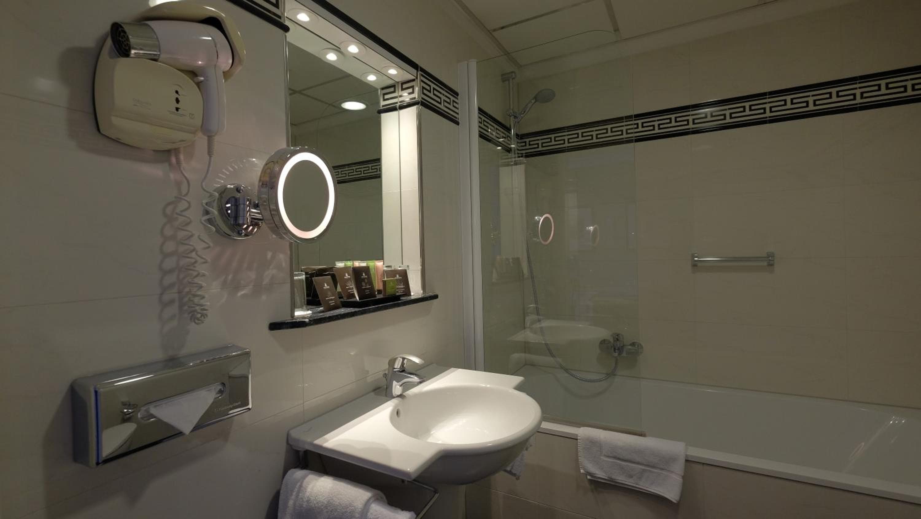 Apollofirst Boutique Hotel — 21