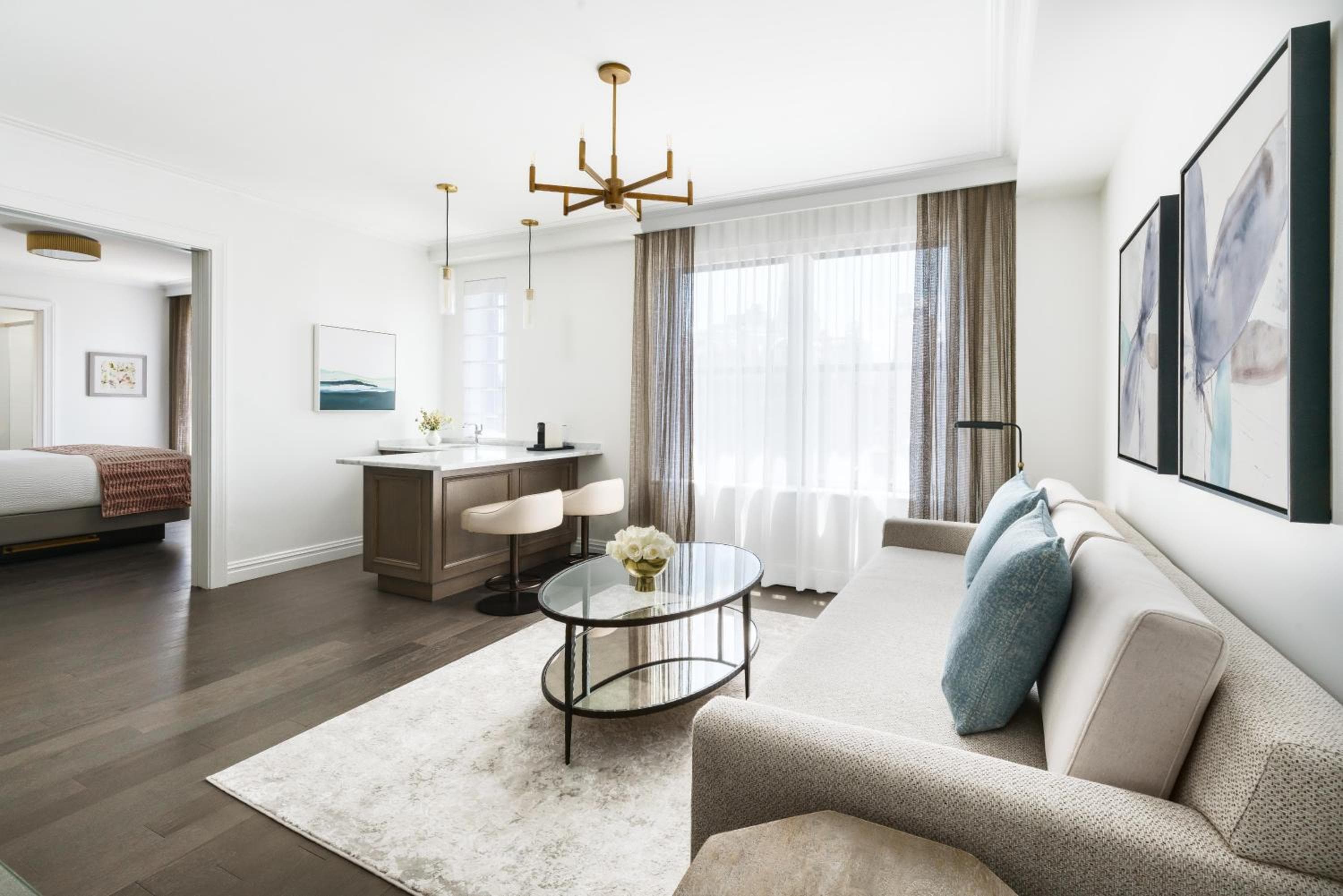 Das Wallace Hotel — 9
