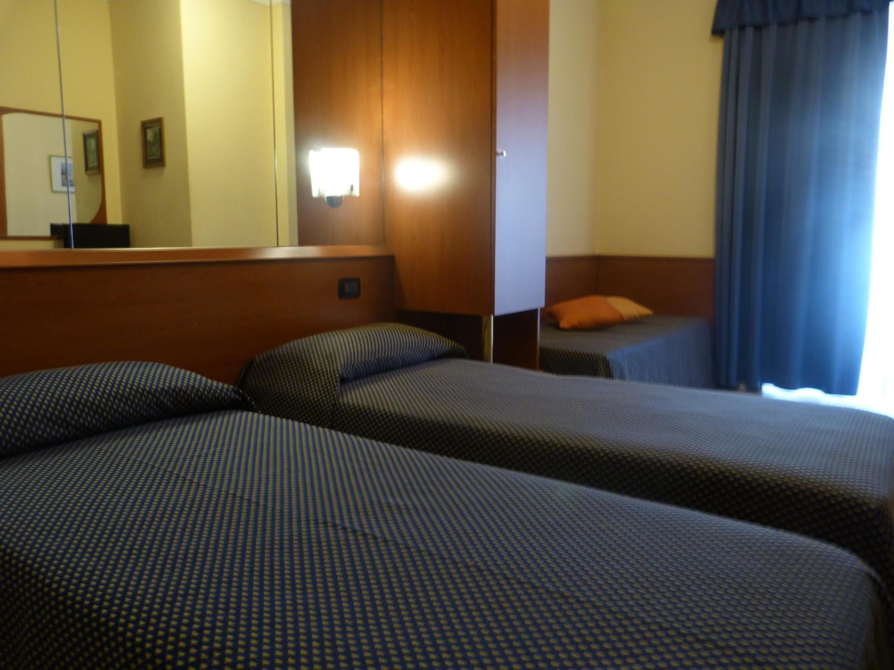 Hotel Aurora — 8
