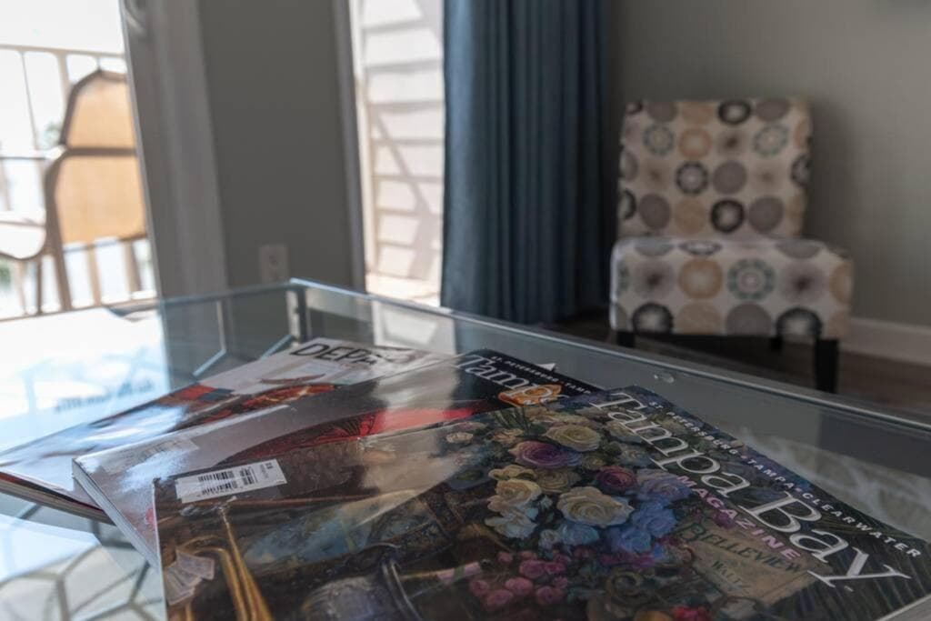 421-Fully renovated, WIFI, Pool, Amazing Views, Near BUCS Stadium — 13