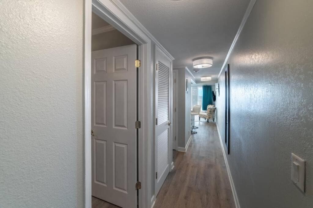 421-Fully renovated, WIFI, Pool, Amazing Views, Near BUCS Stadium — 10