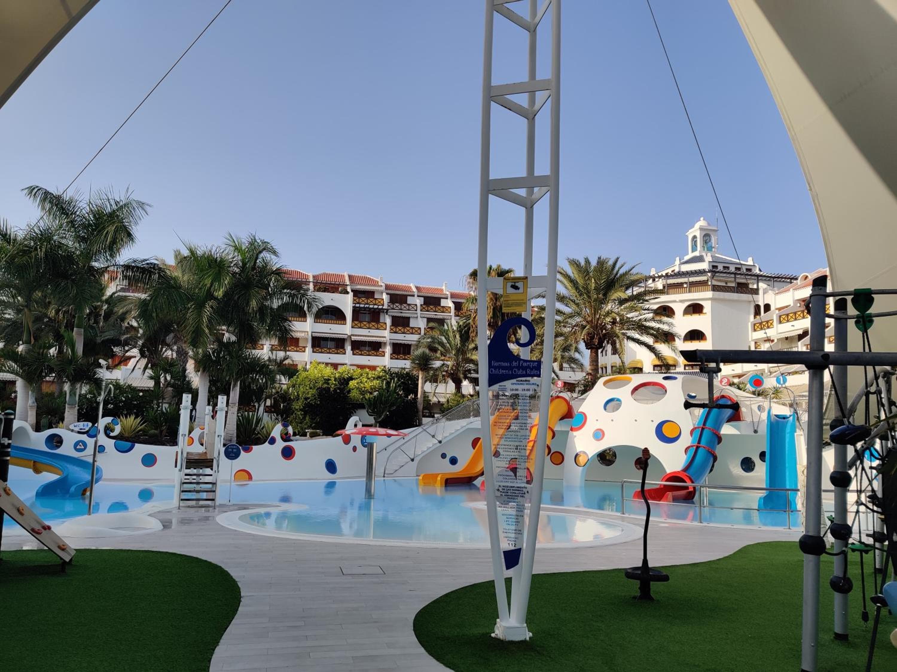 Seafront New Modern — 4