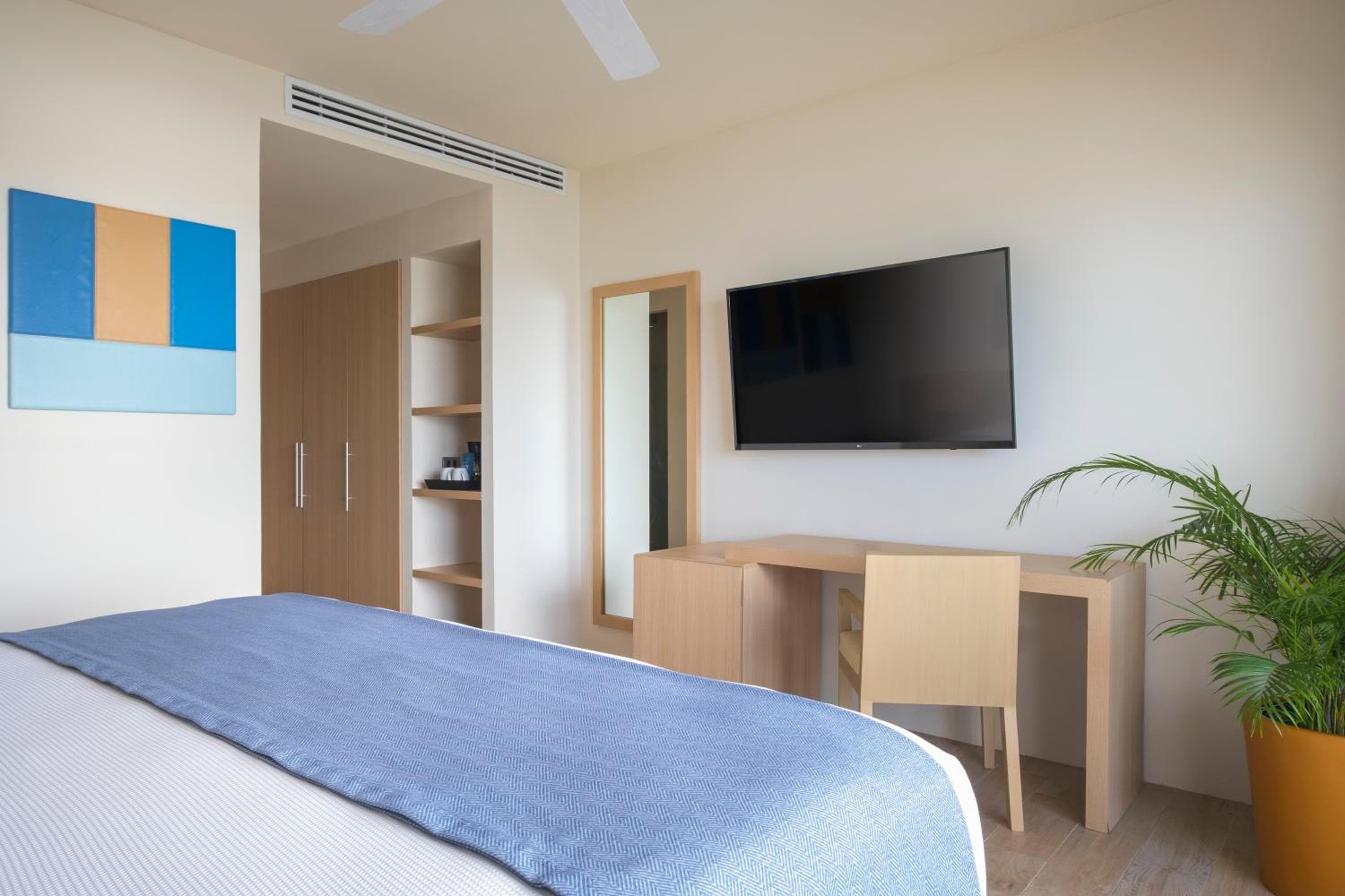 Hotel NYX Cancun — 30