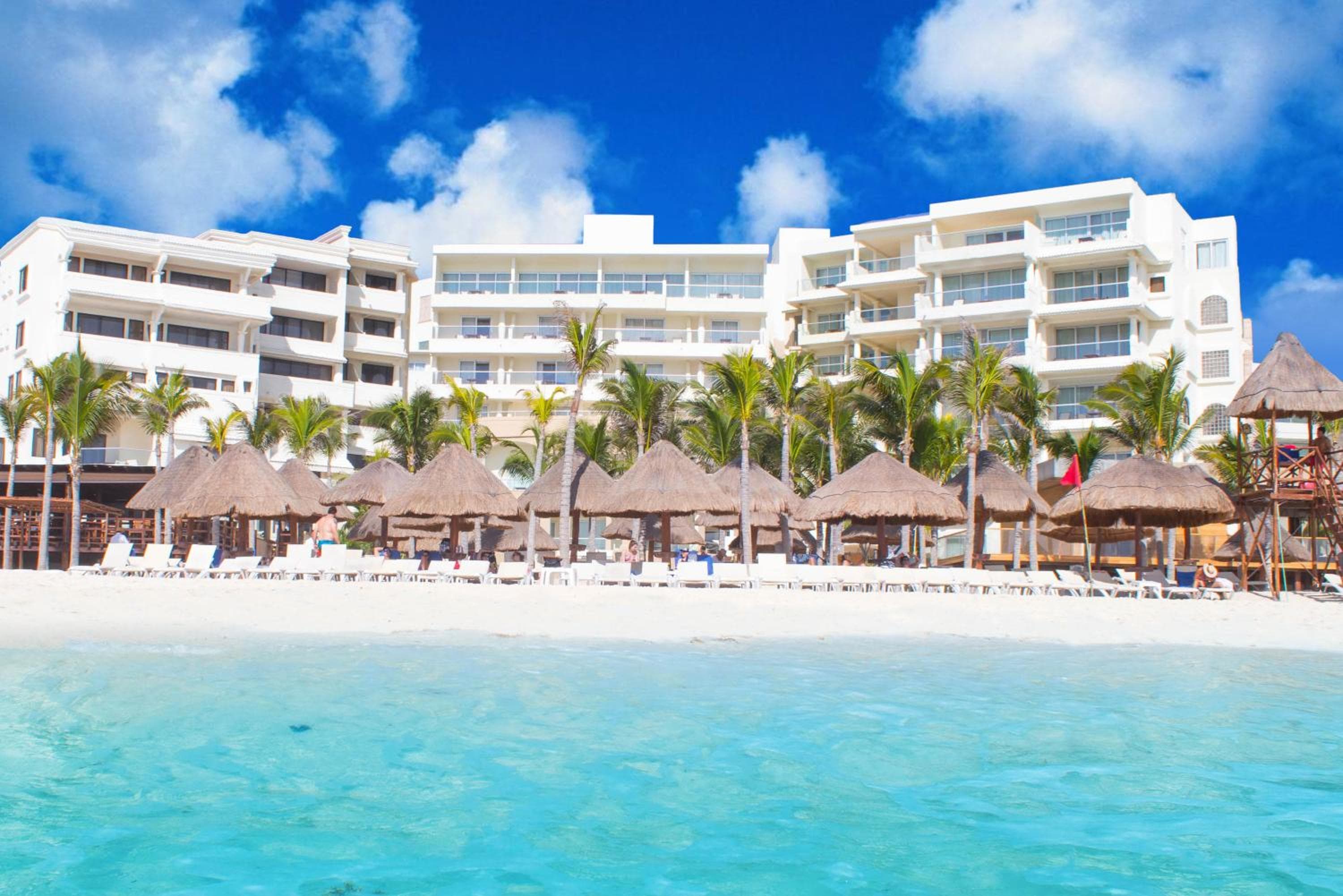 Hotel NYX Cancún — 1