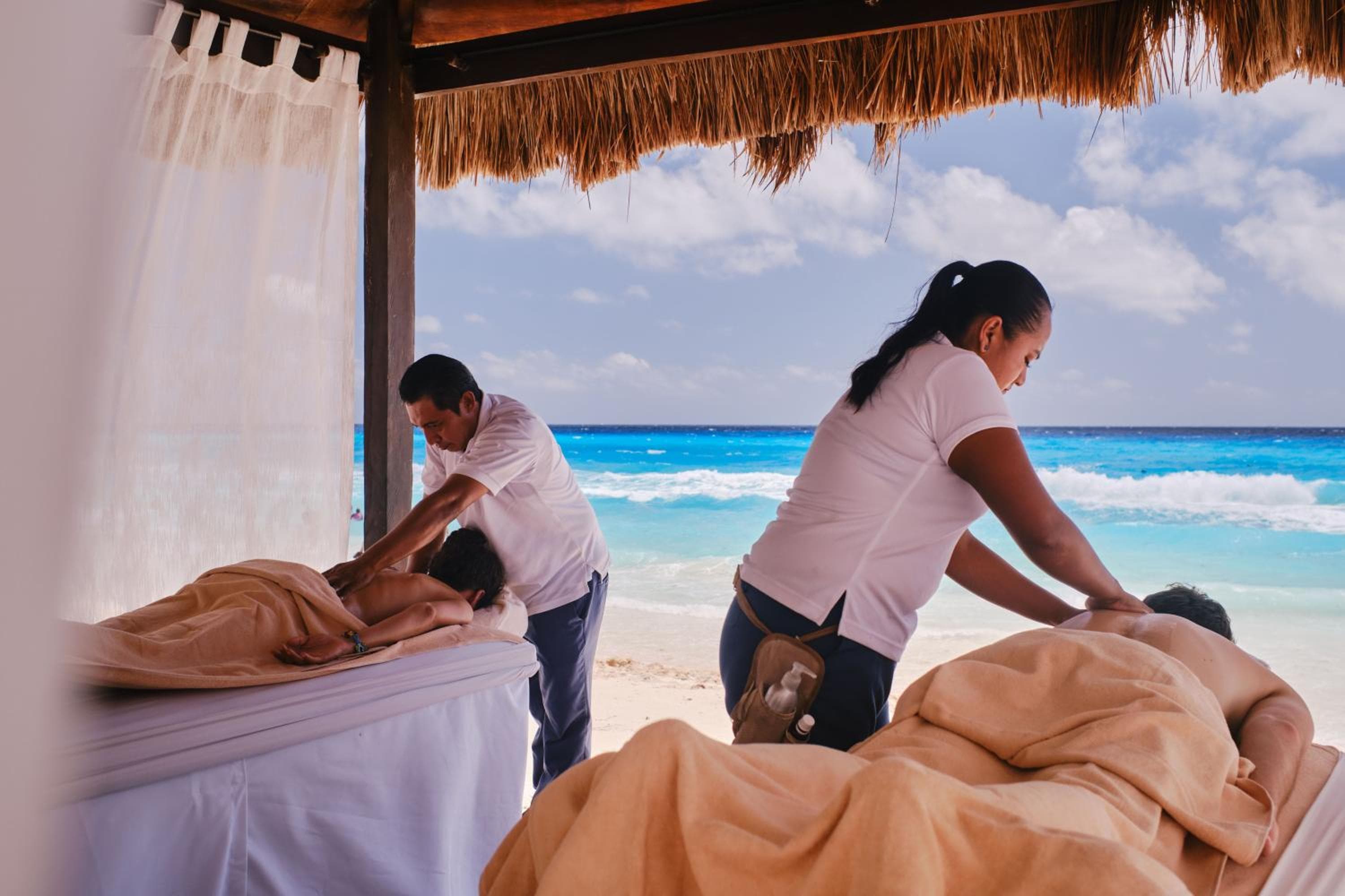 Hotel NYX Cancun — 18