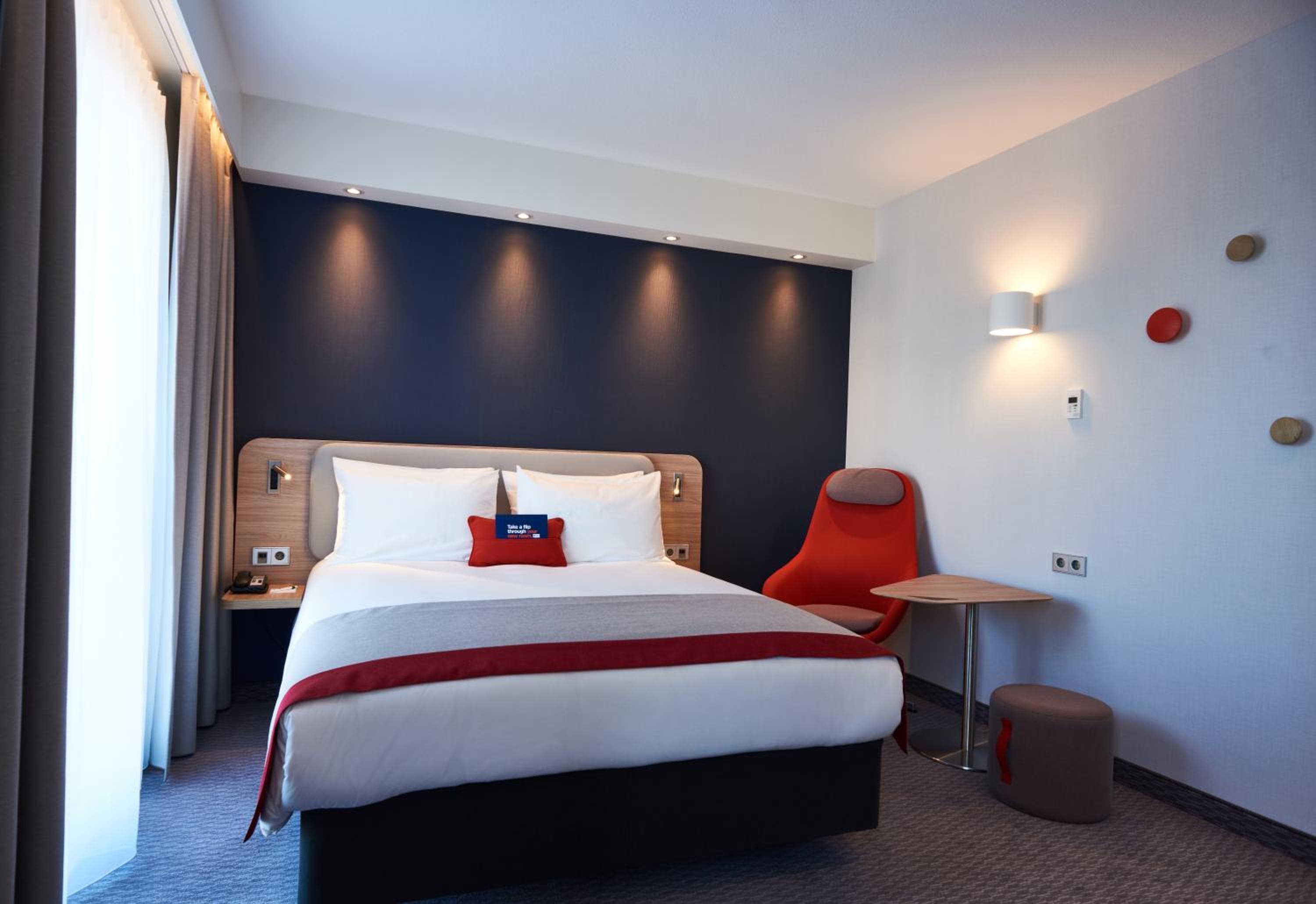 Holiday Inn Express Amsterdam - City Hall by IHG — 23