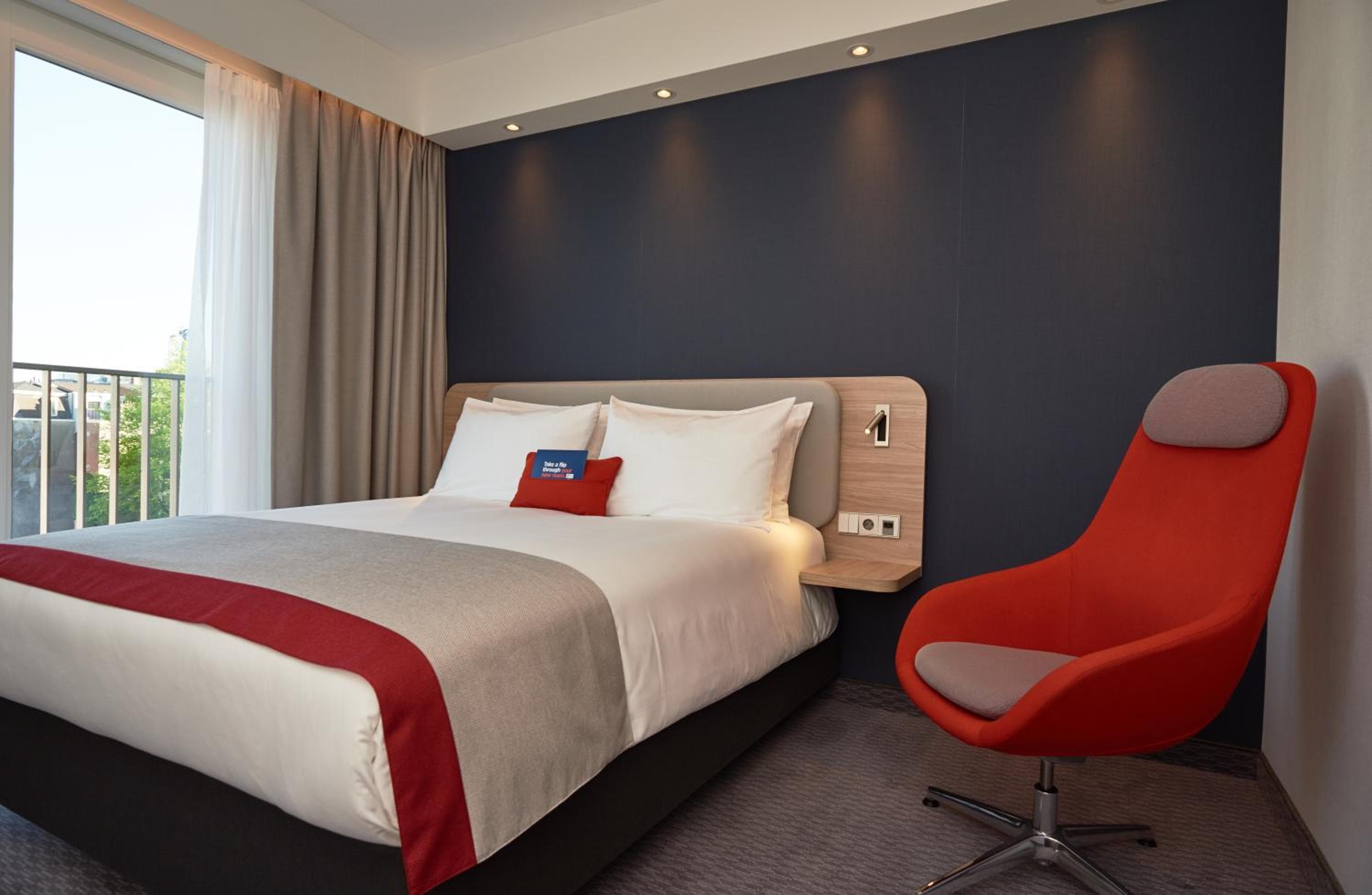 Holiday Inn Express Amsterdam - City Hall by IHG — 21
