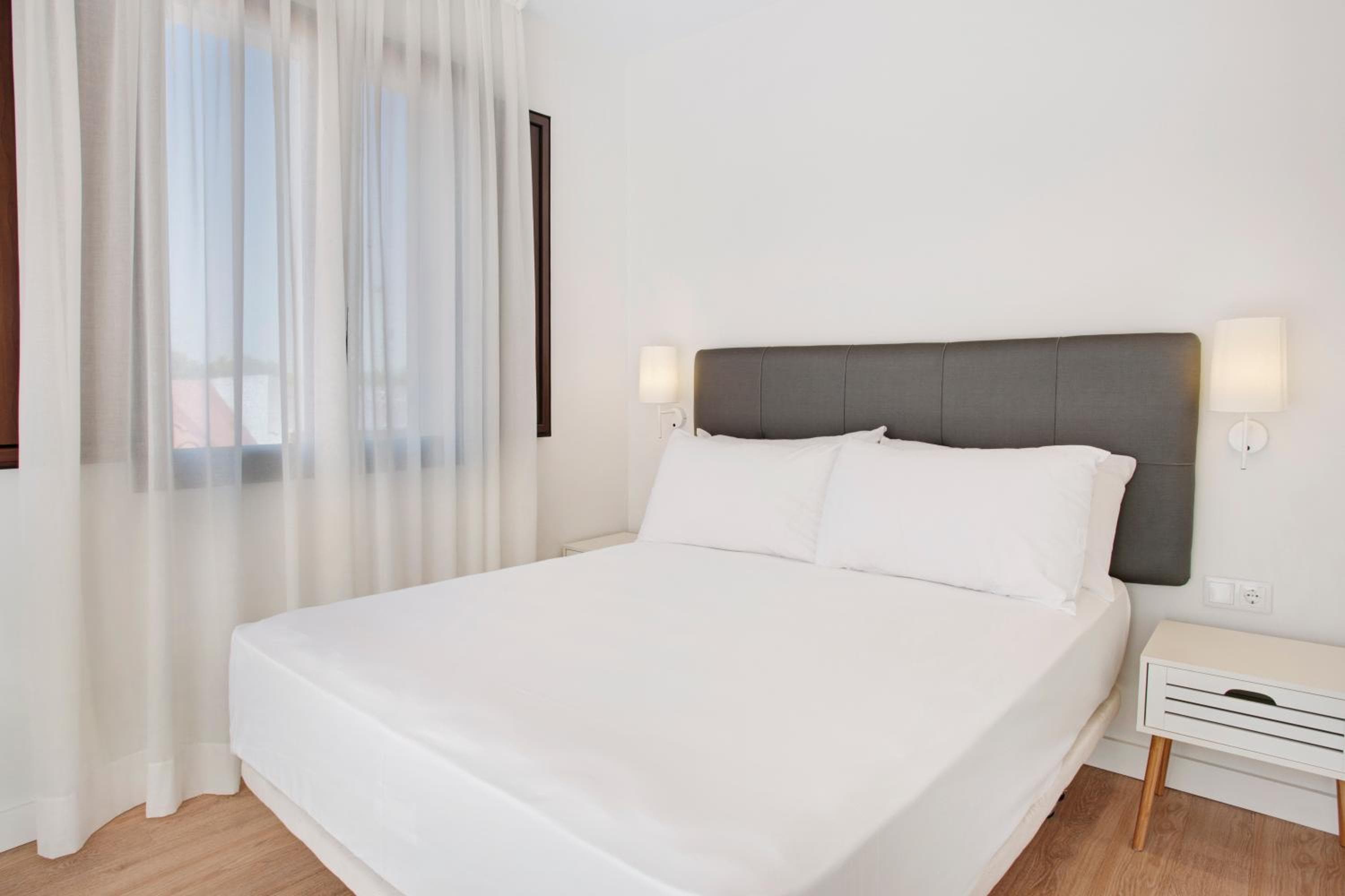 Apartamentos Metrópolis — 24