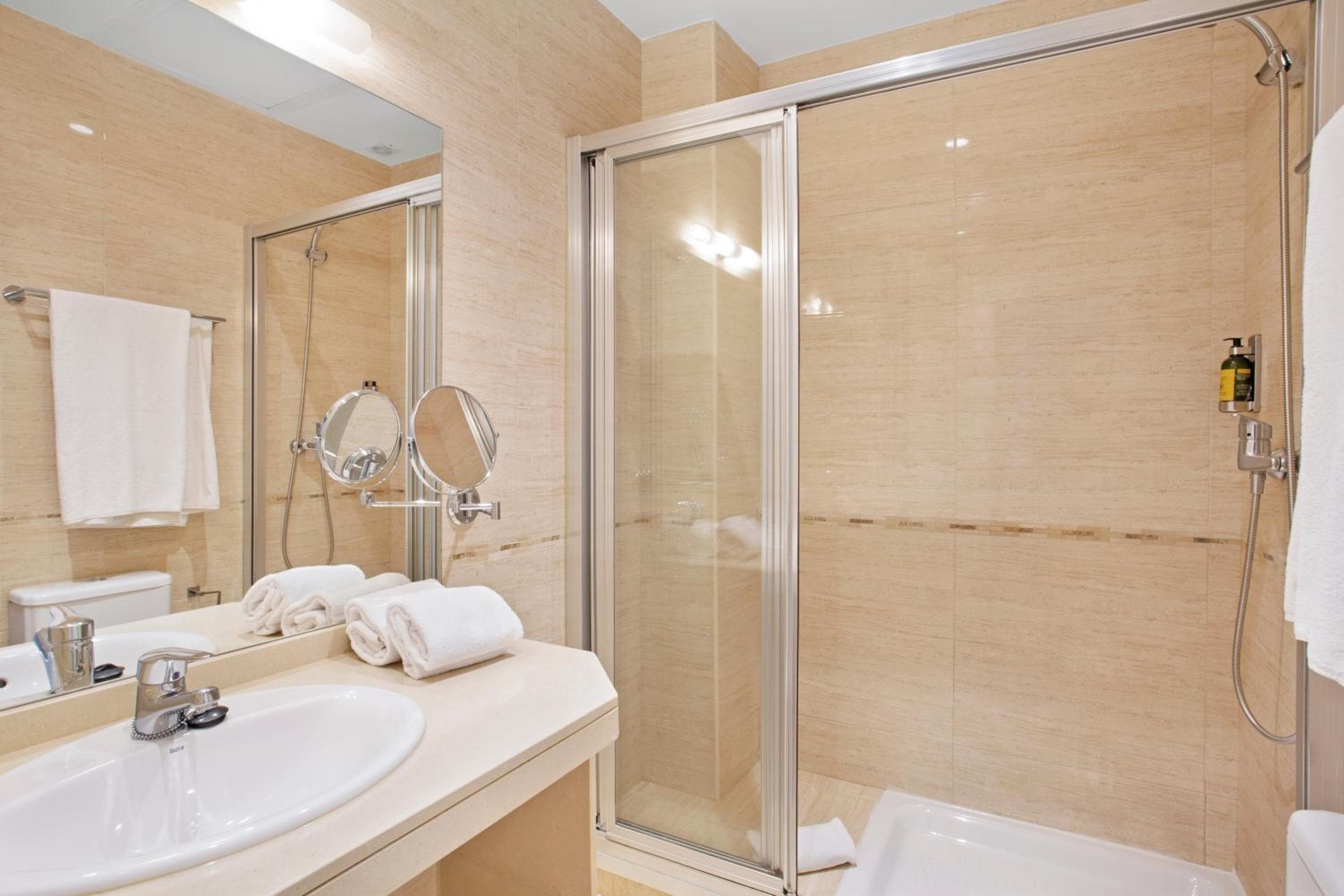 Apartamentos Metrópolis — 14