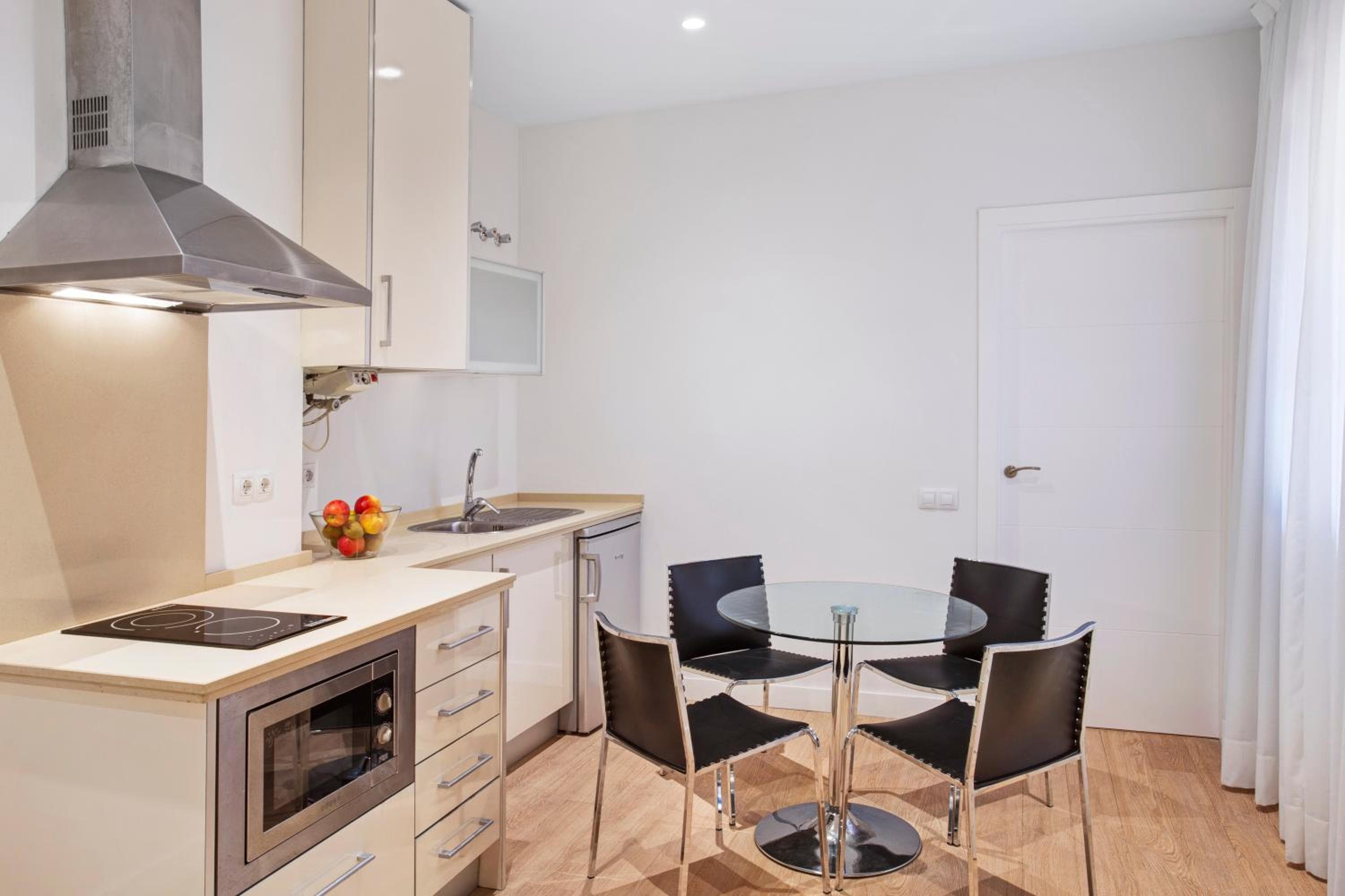 Apartamentos Metrópolis — 18