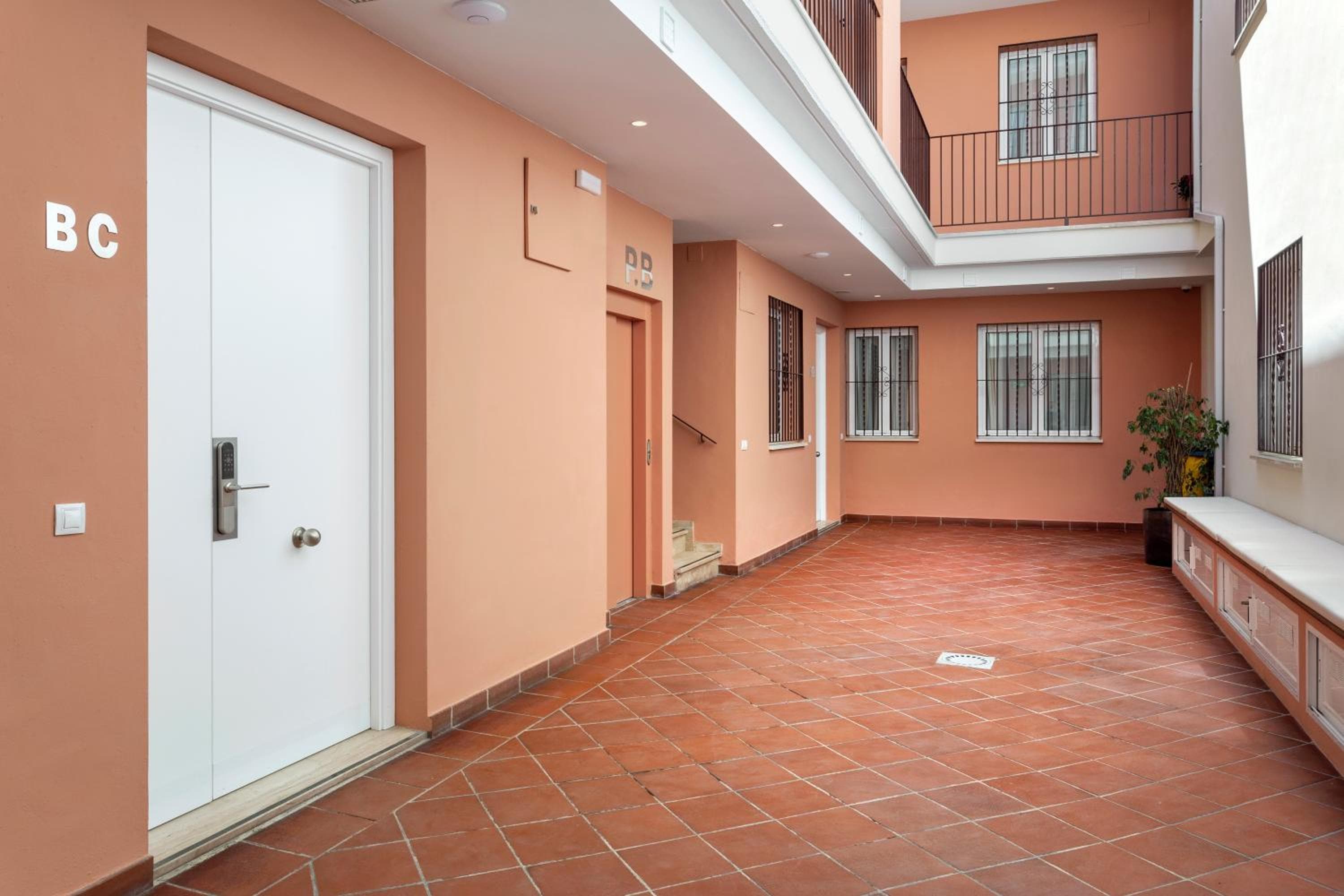 Apartamentos Metrópolis — 17