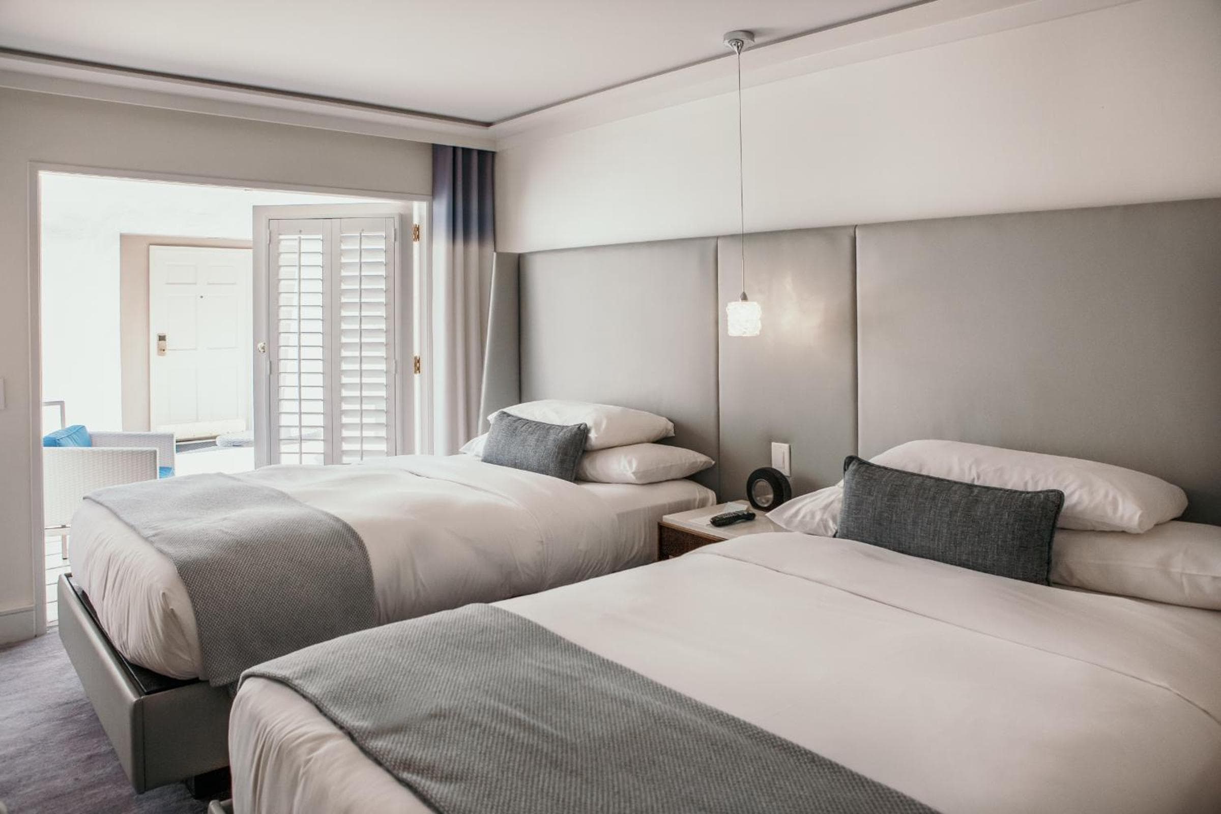 Mosaic Hotel Beverly Hills — 10