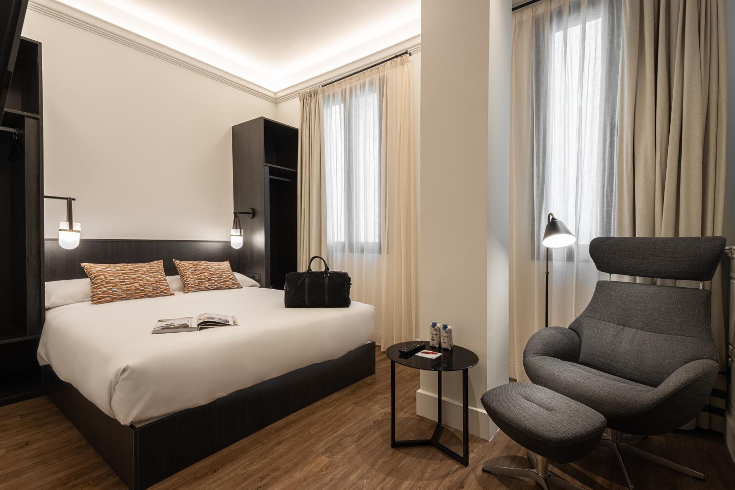 TOC Hostel Malaga — 8