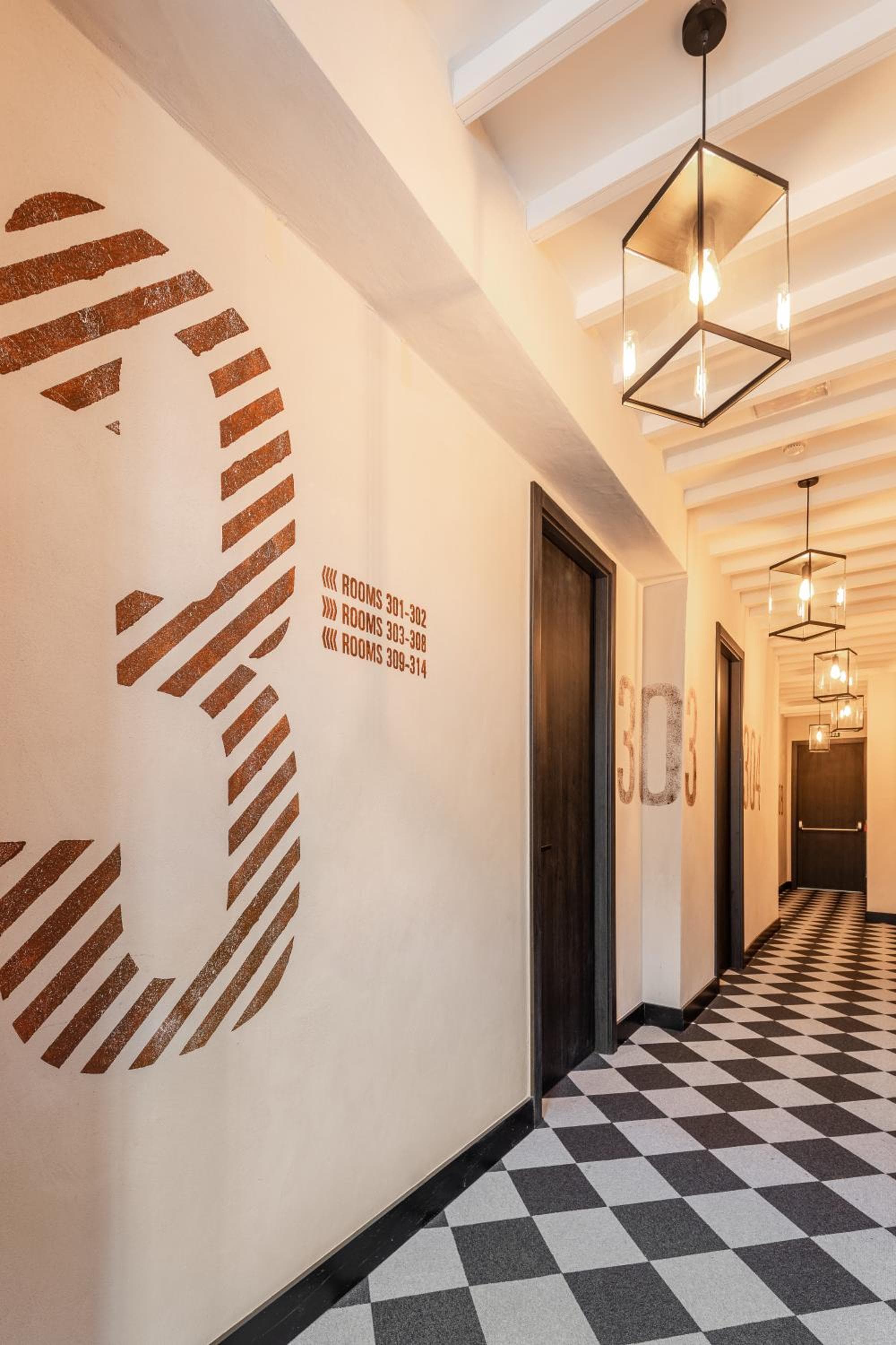 TOC Hostel Malaga — 7