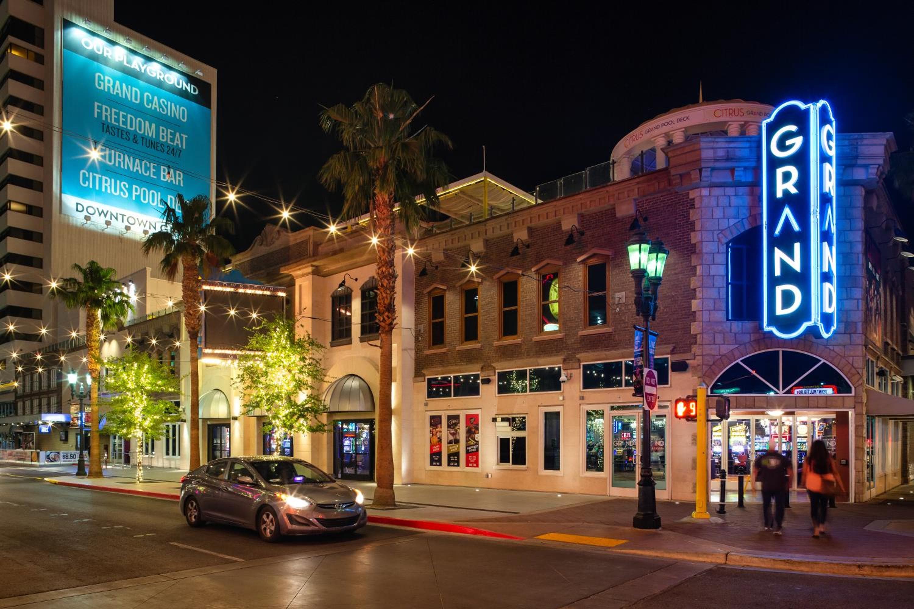 Downtown Grand Hotel & Casino — 9