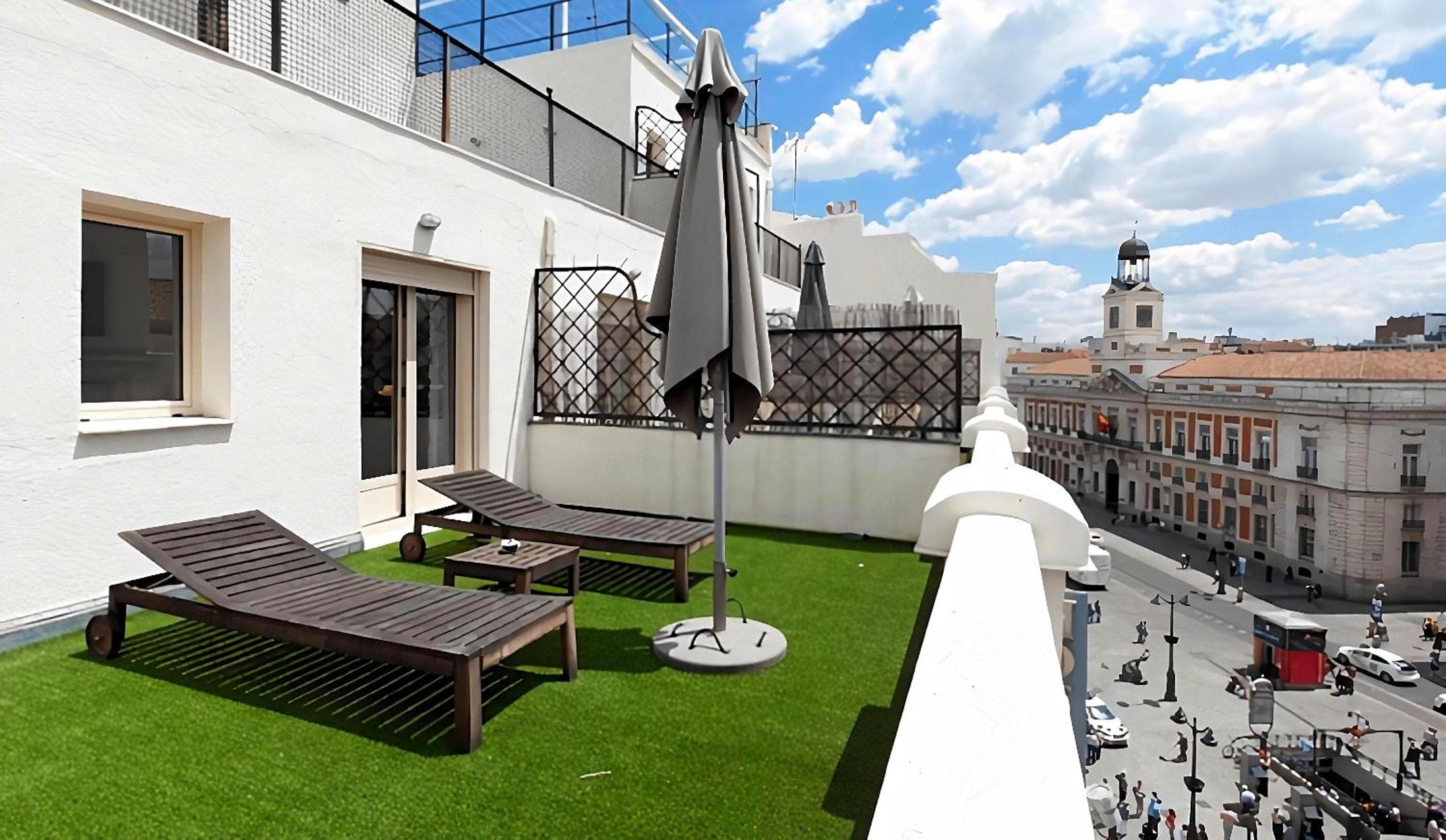 Hotel Moderno Puerta del Sol — 1
