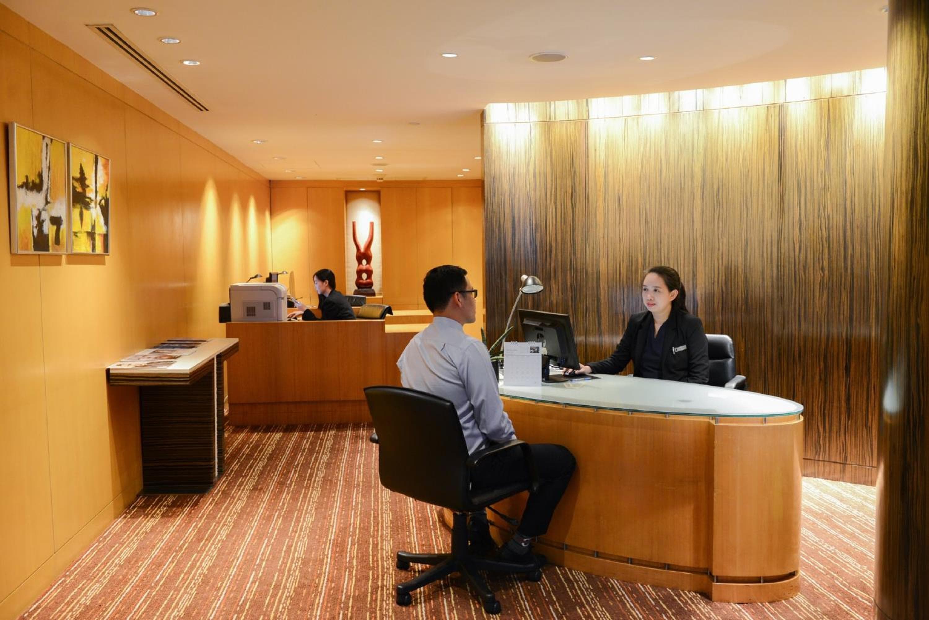 Holiday Inn Bangkok by IHG — 2