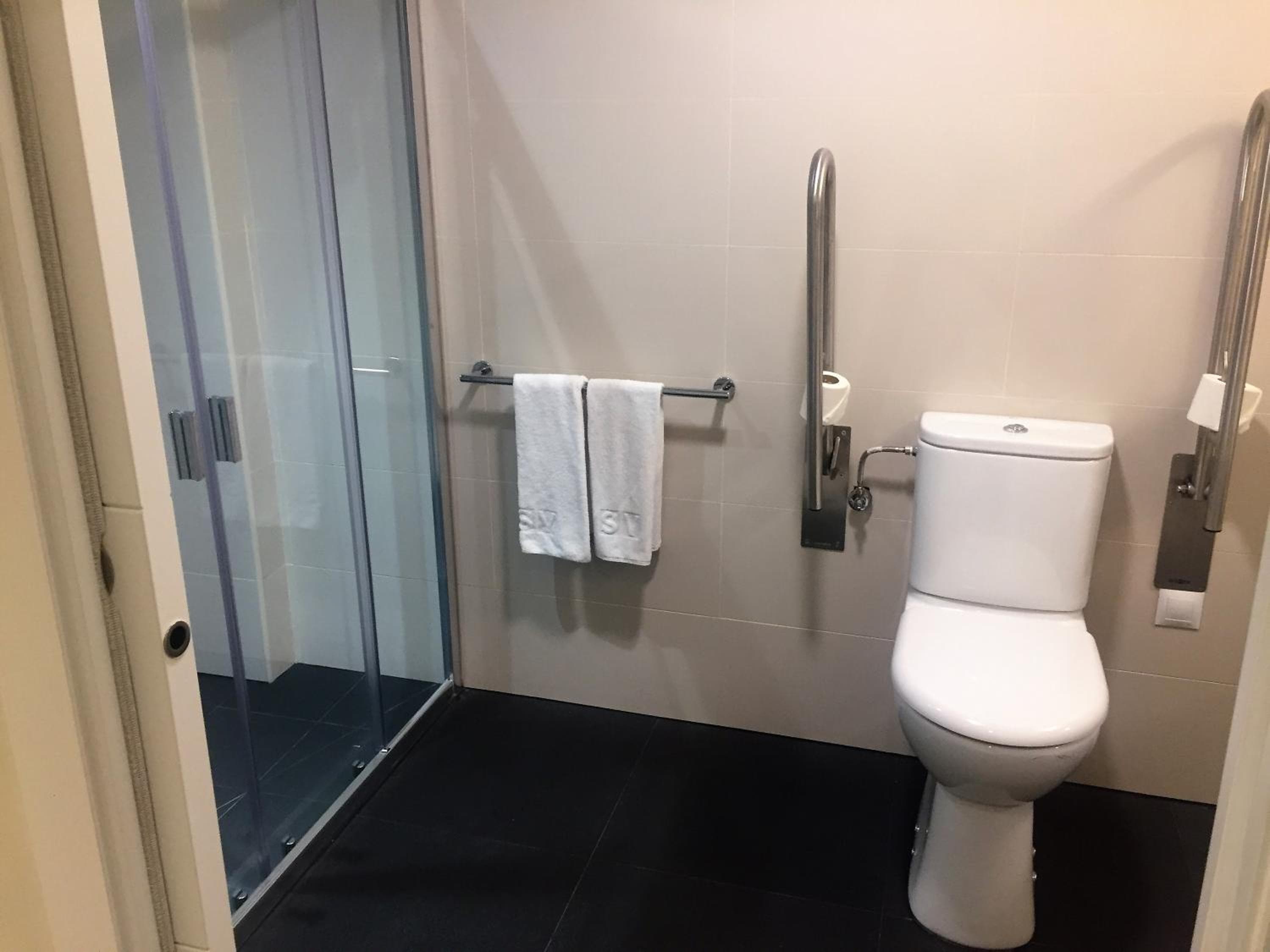 Suites Viena Plaza de España — 11