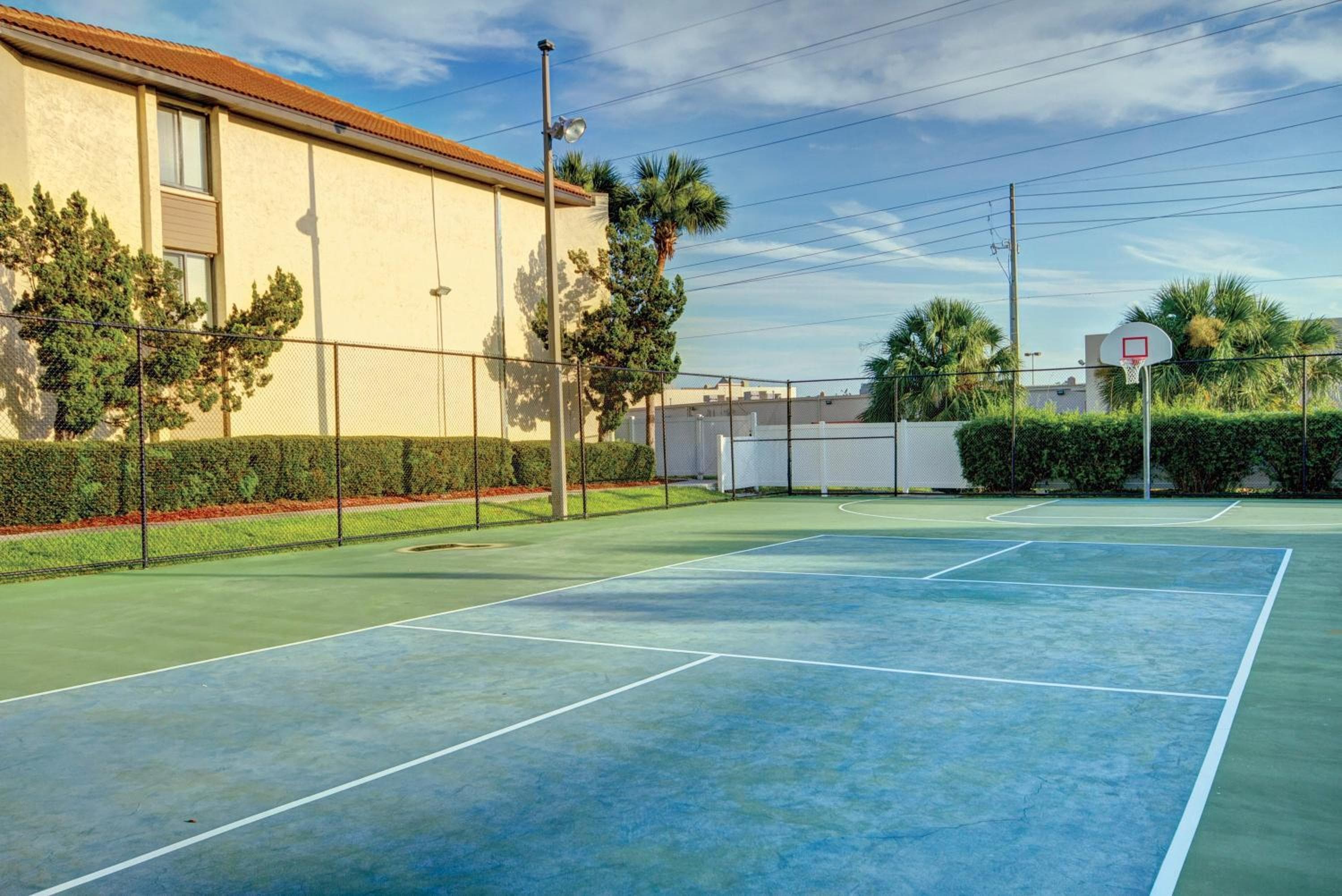 Club Wyndham Orlando International — 4